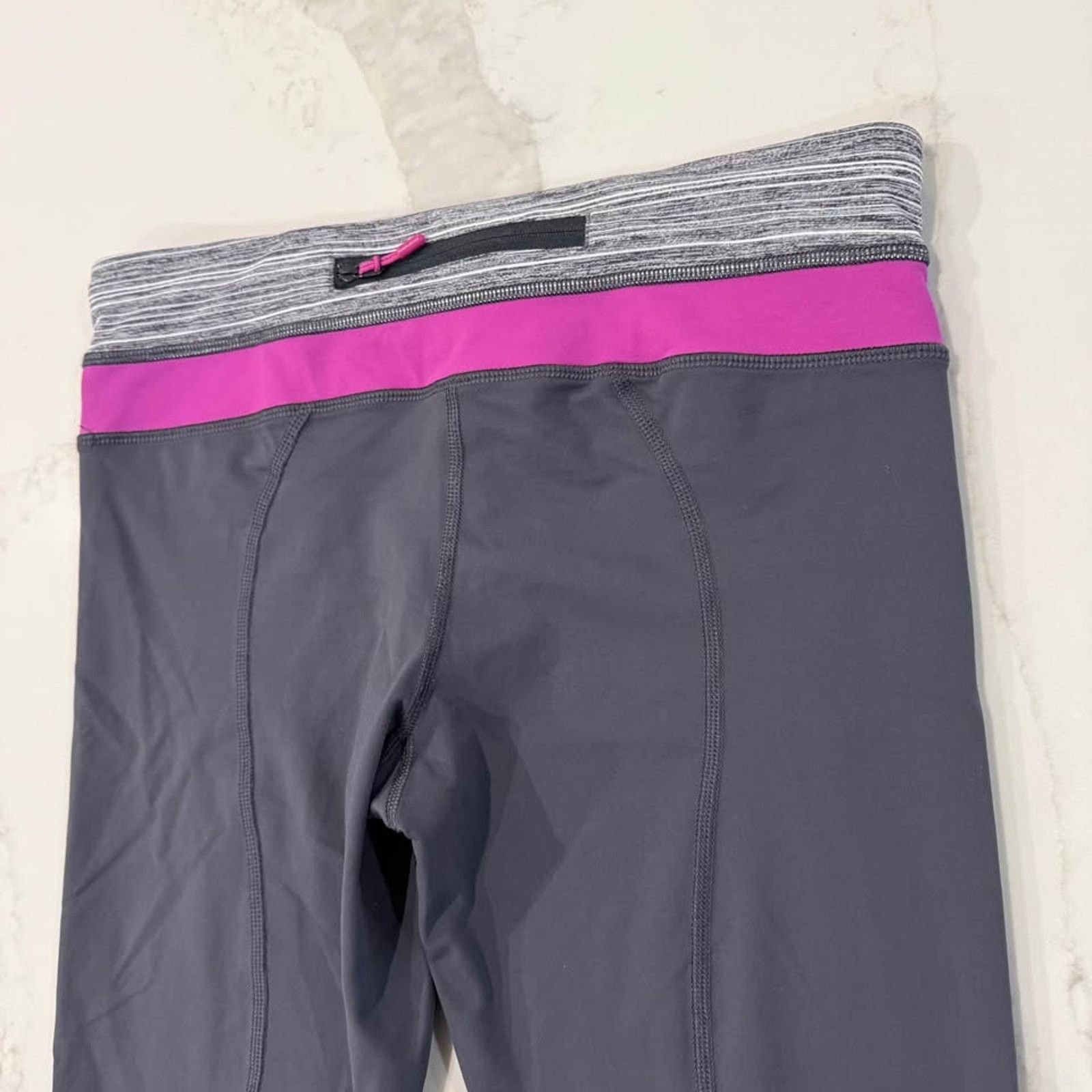 Lululemon Lululemon Run Inspire Crop II Leggings Women's 8 Gray/Purple Size 30" / US 8 / IT 44 - 9 Thumbnail