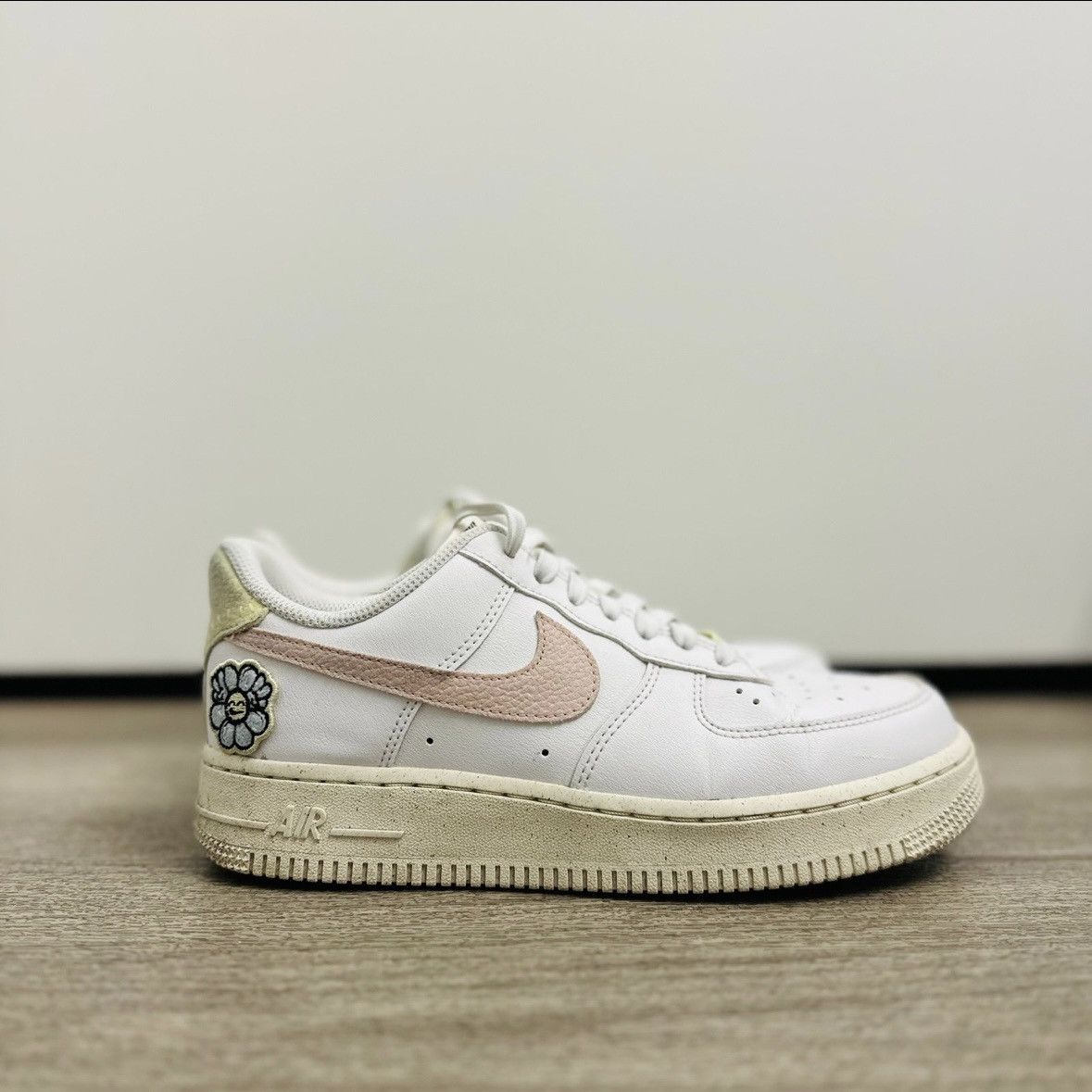 Nike Nike Air Force 1 Low Next Natu "Flower Power" sneakers Size US 7 / IT 37 - 8 Thumbnail