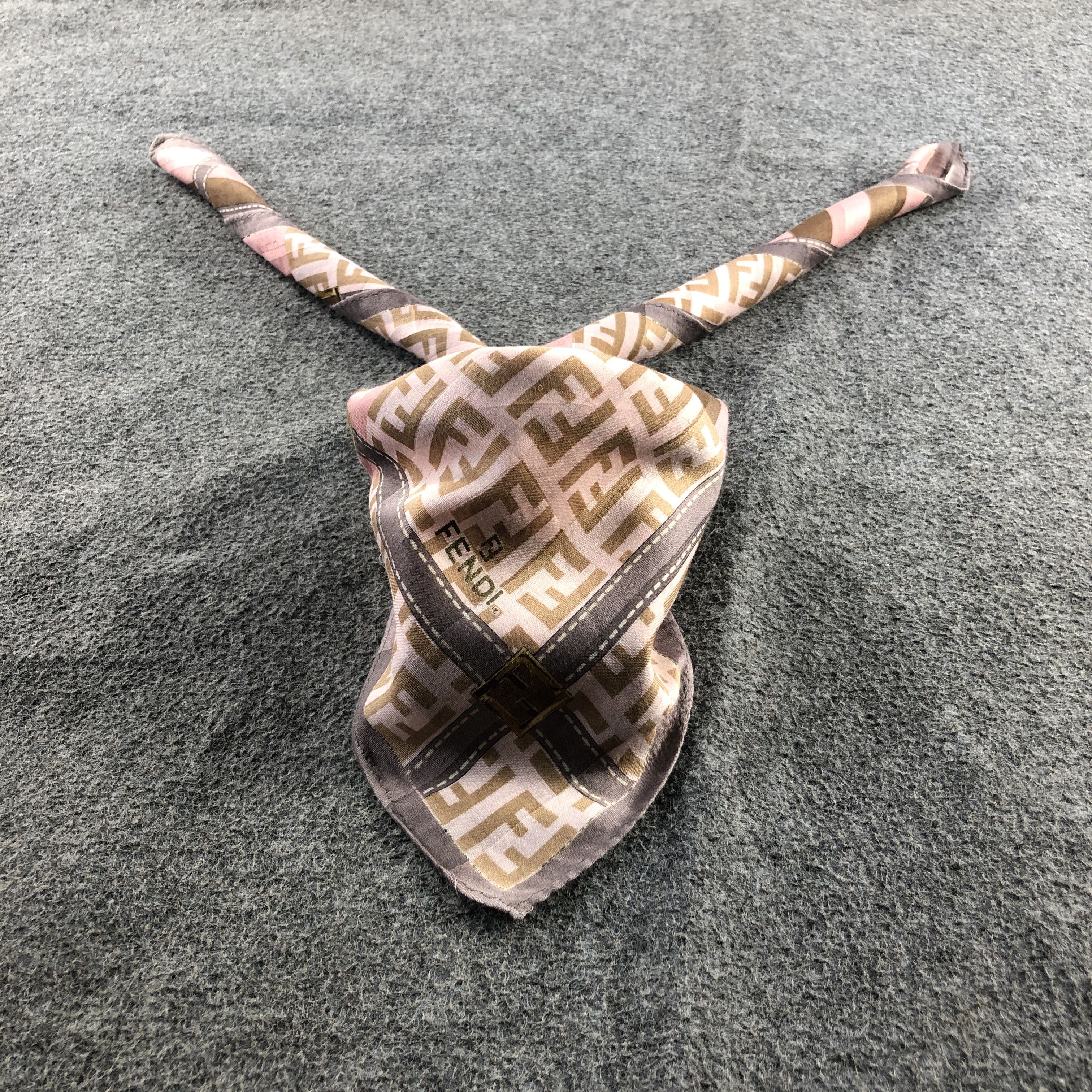 Vintage Fendi Monogram FF Handkerchief Neckerchief Bandana H2717 Size ONE SIZE - 2 Thumbnail