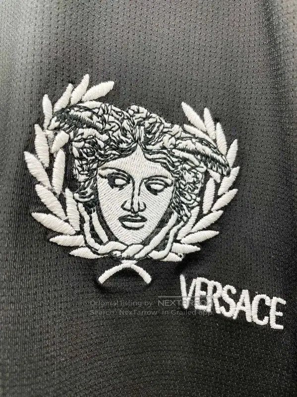 Versace Versace Black Cotton Men's T-Shirt . Size US M / EU 48-50 / 2 - 3 Thumbnail