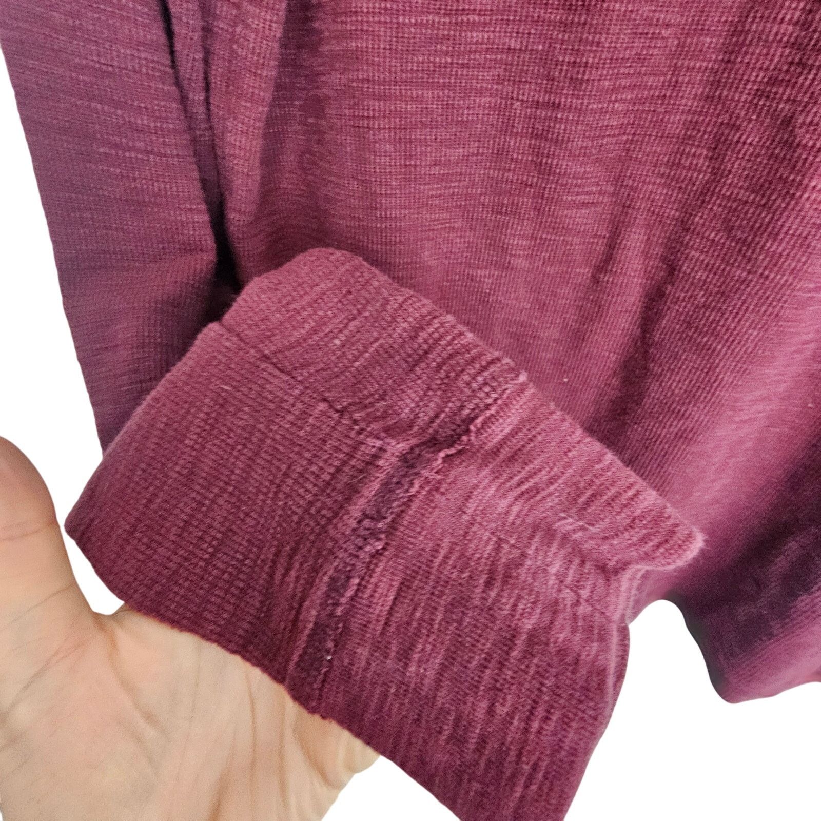 Lucky Brand Lucky Brand Shirt L Red Lived In Thermal Shirt LS Crew Neck Size US L / EU 52-54 / 3 - 4 Thumbnail