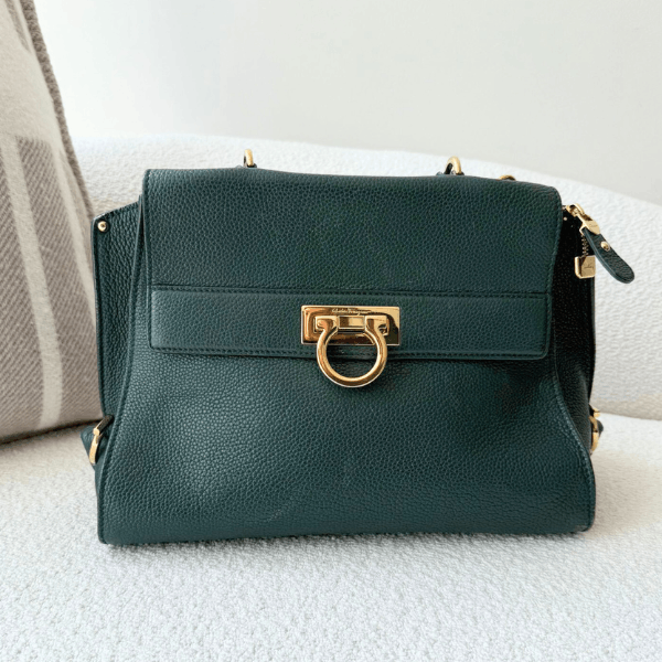Salvatore Ferragamo o1s1rm0526 Size : OS / Shoulder Bag in Green Size ONE SIZE - 3 Thumbnail
