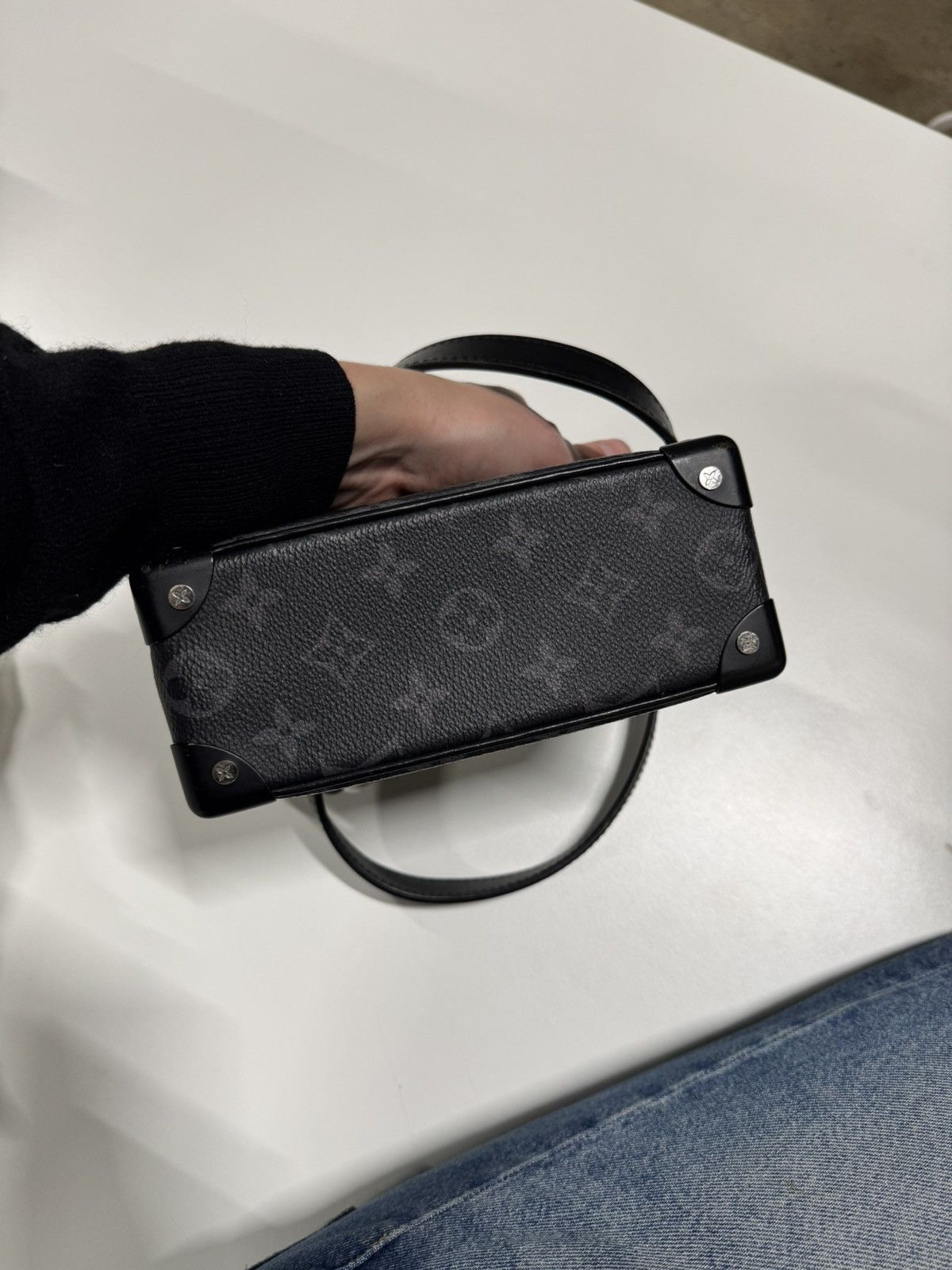 Louis Vuitton Louis Vuitton Eclipse Monogram Soft Trunk 3500$ Size ONE SIZE - 6 Thumbnail