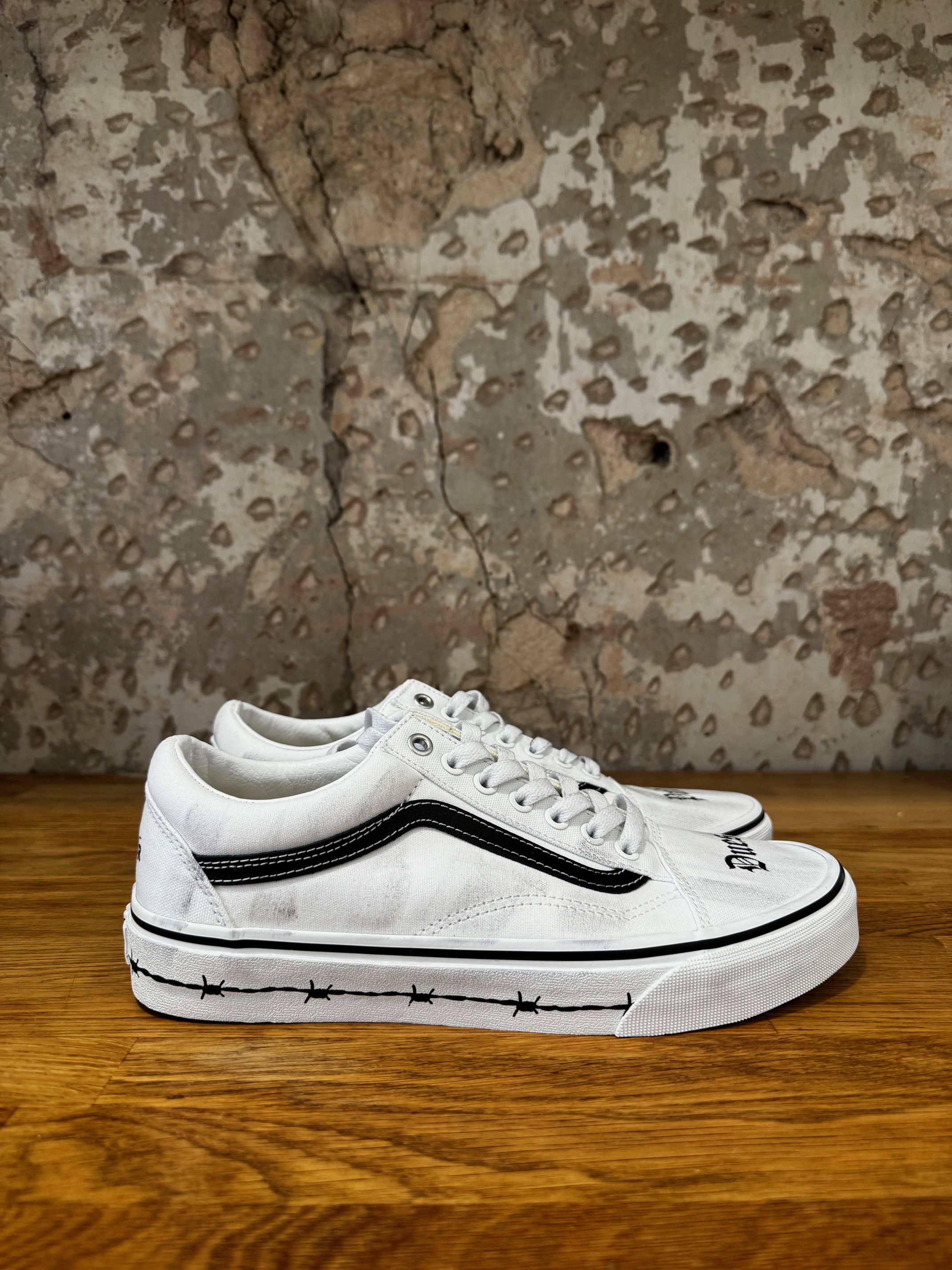 Vans VERY RARE VANS OLD SKOOL TRAVIS BARKER DUES PAID 8.5US 41 Size US 9 / EU 42 - 2 Thumbnail