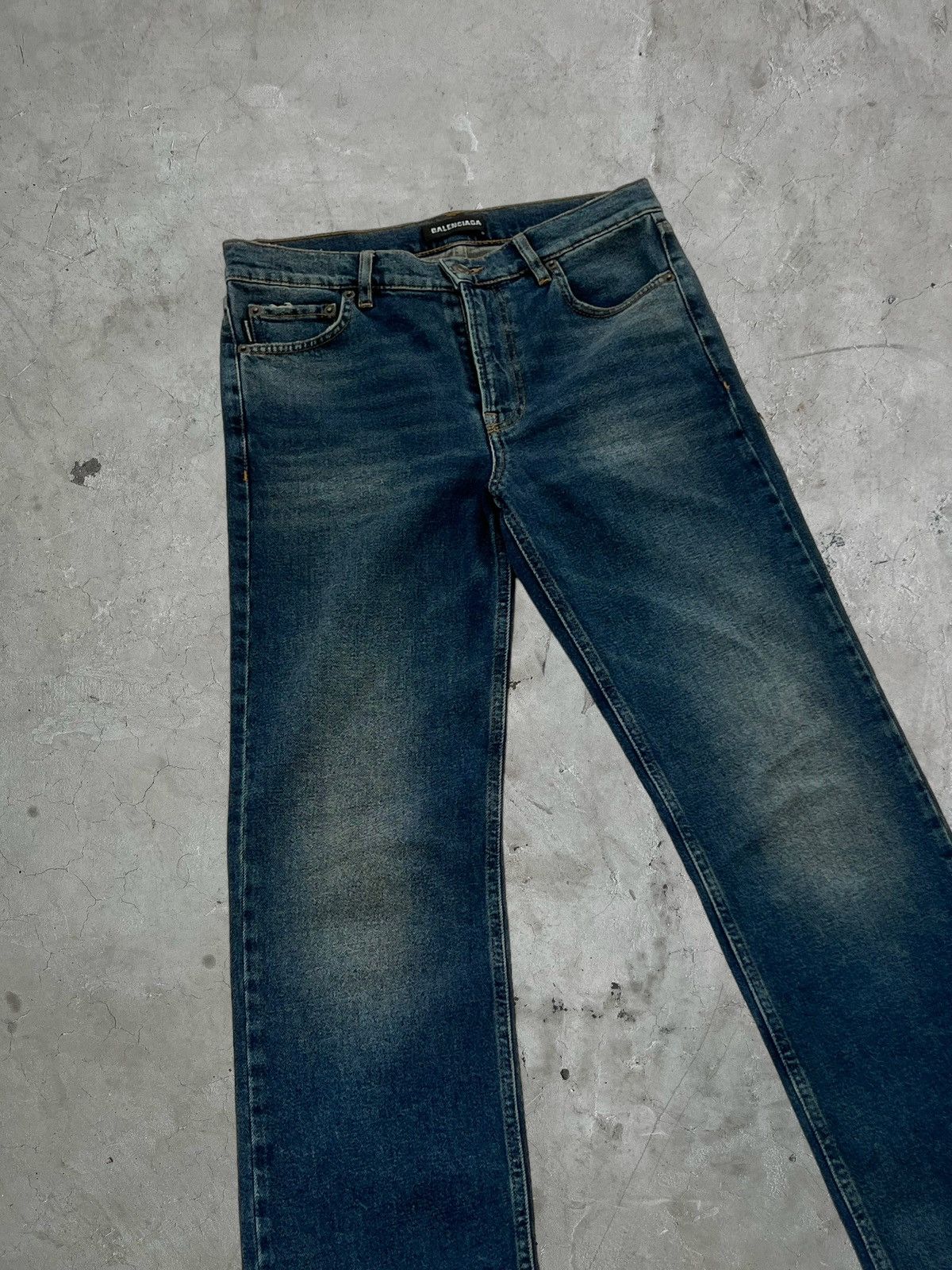 Balenciaga Balenciaga Distressed Jeans Size US 31 - 4 Thumbnail