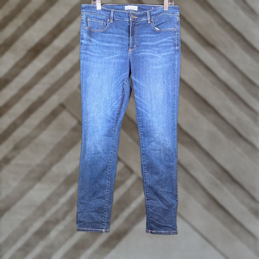 Ann Taylor Ann Taylor LOFT Womens Jeans Blue Ankle Distressed High Rise Stretch 31 Denim Size 24" / US 00 / IT 34 - 1 Thumbnail