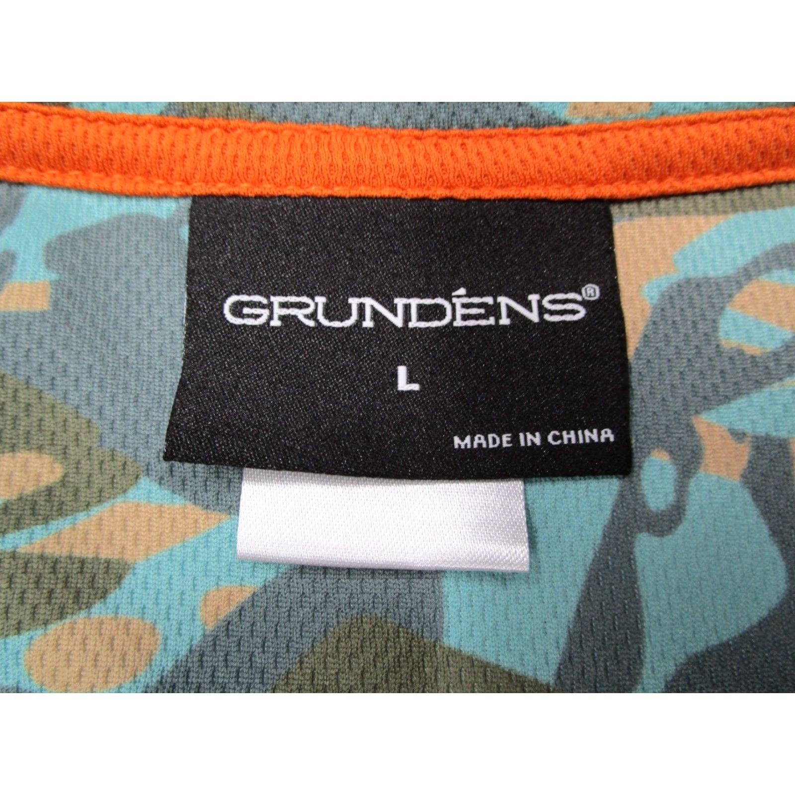Vintage Grundens Mens Large Blue Camo Long Sleeve Crew Neck Shirt Size US L / EU 52-54 / 3 - 3 Thumbnail