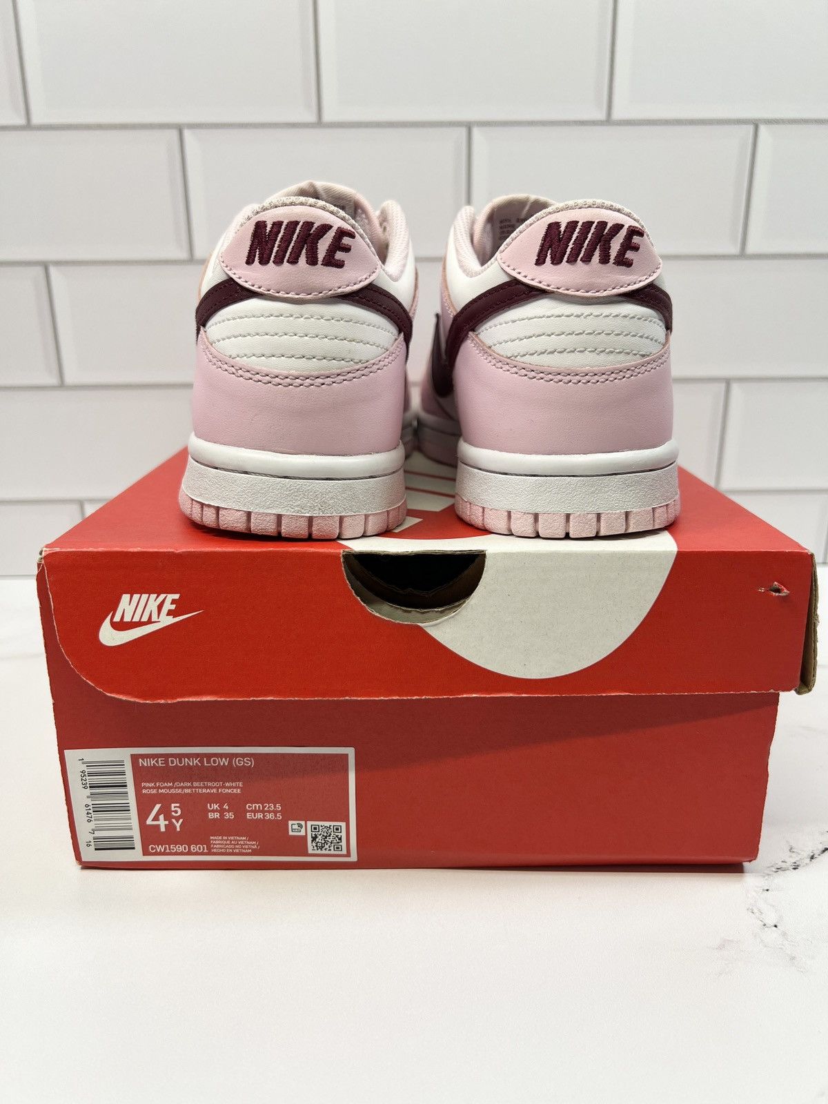 Nike Nike Dunk Low Pink Foam GS Size US 6 / IT 36 - 3 Thumbnail