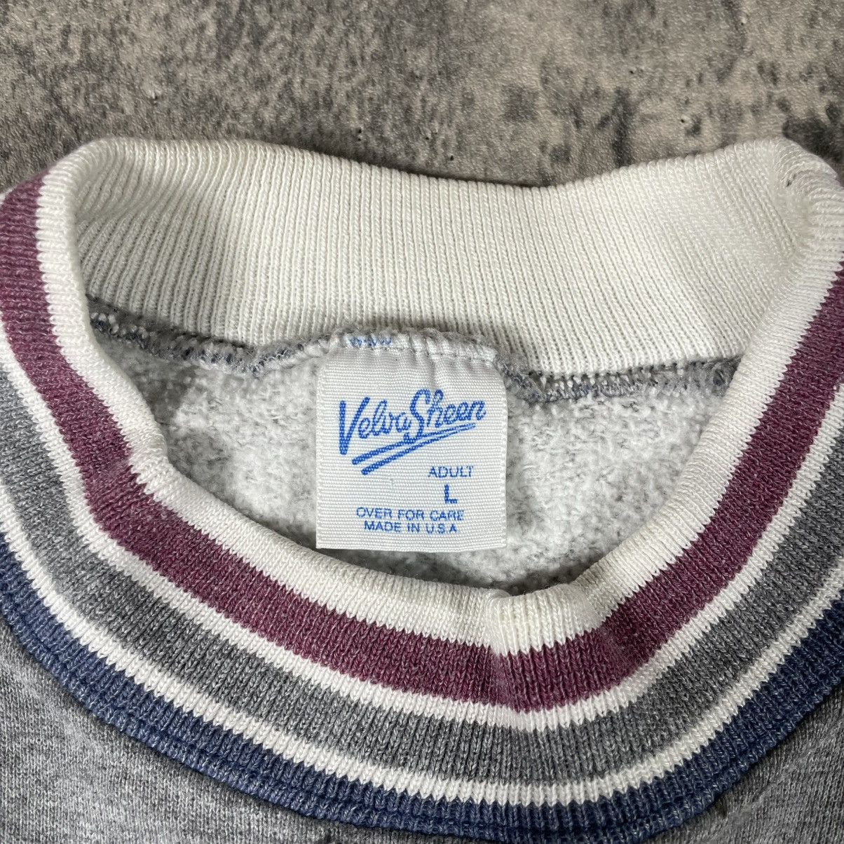 Velva Sheen Tweety Bird Vintage 1995 Pullover Sweatshirt Size US L / EU 52-54 / 3 - 4 Thumbnail