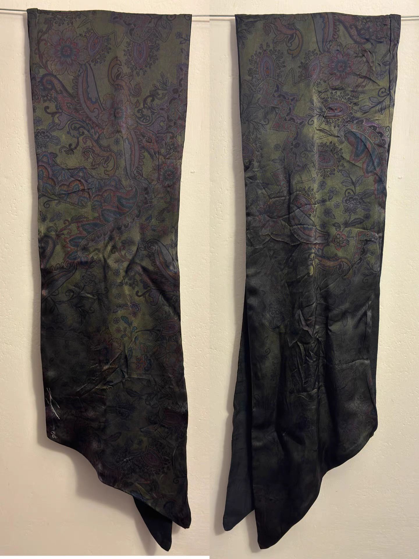 Geoffrey B. Small Geoffrey B. Small GBS printed silk scarf Size ONE SIZE - 1 Thumbnail