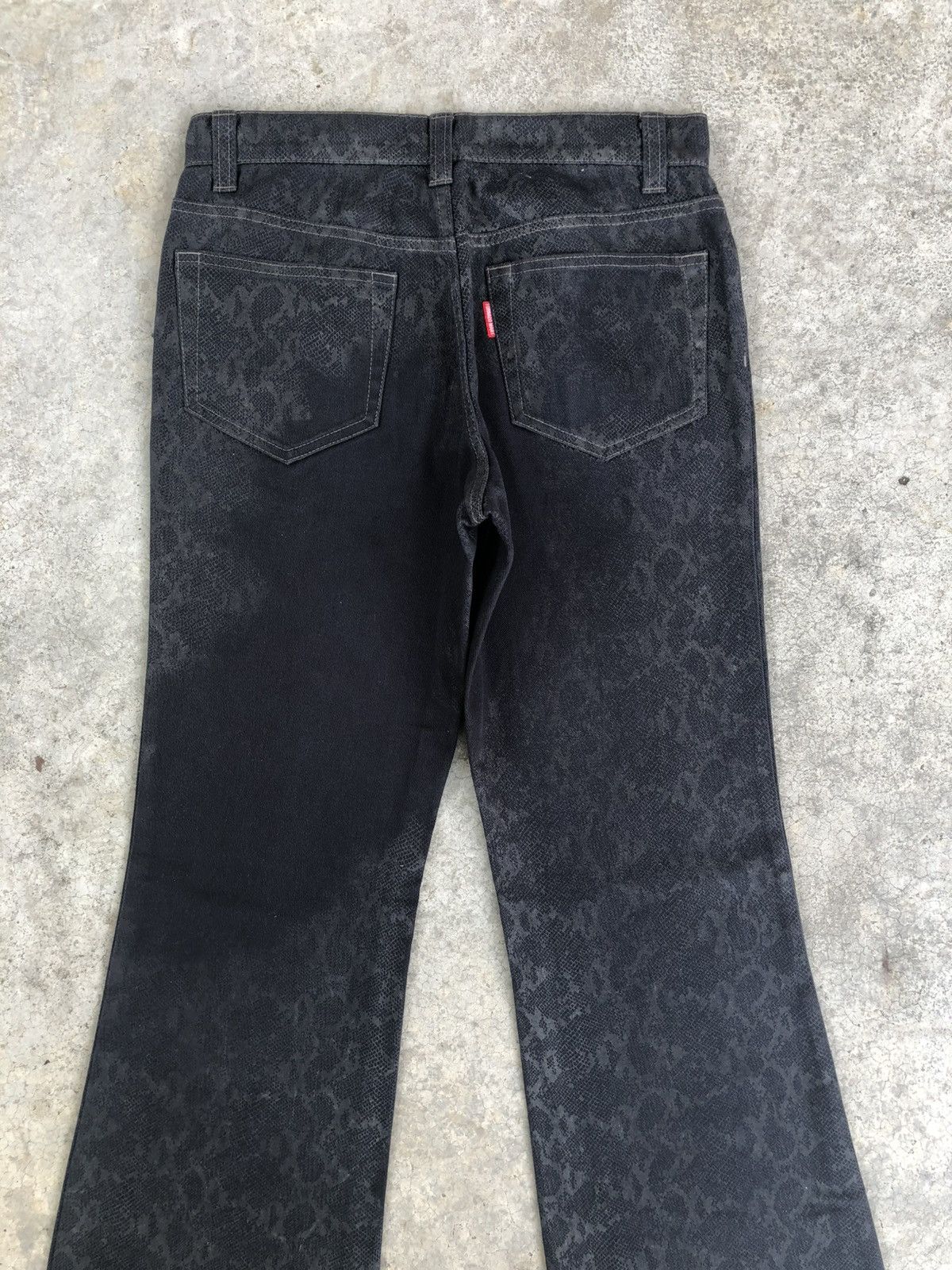 Tornado Mart Tornado Mart Flared Jeans Snake Skin Wax Jeans Size US 29 - 8 Thumbnail