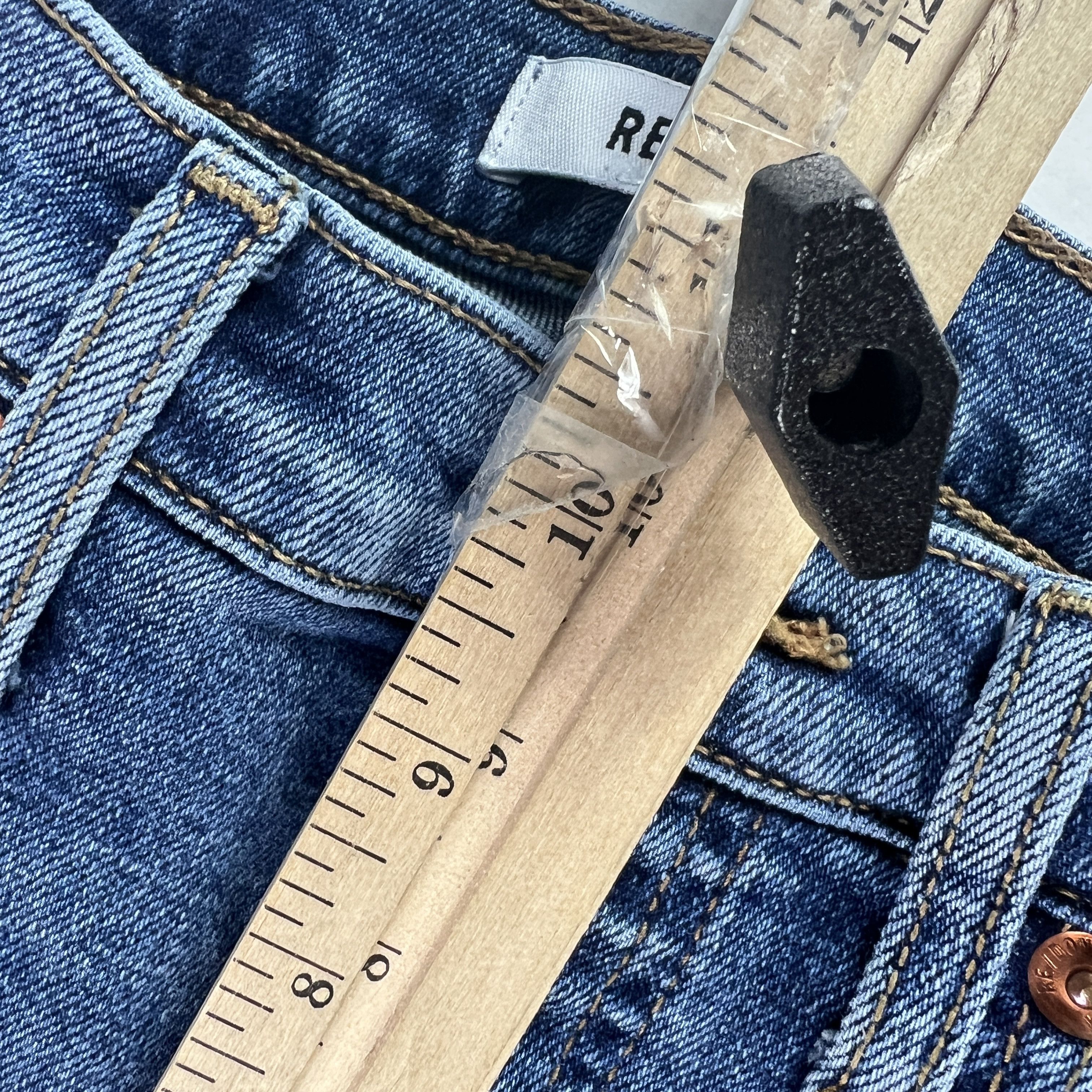 RE/DONE Re/Done Jean 70s Stove Pipe High Rise Skinny Crop Blue Denim Size 25" / US 0 / IT 36 - 22 Thumbnail