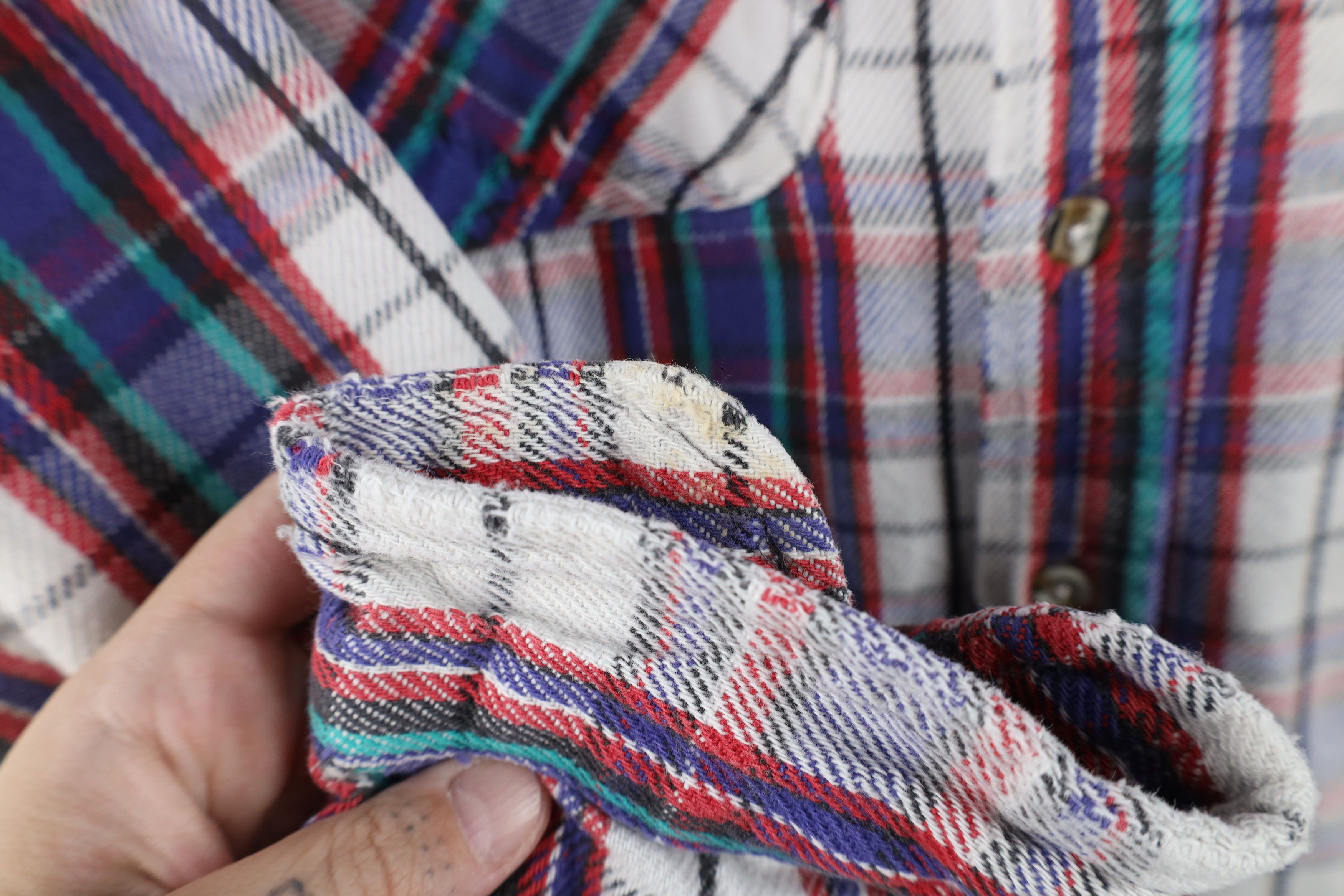 Vintage Vintage 90s Streetwear Heavyweight Flannel Button Shirt Size US L / EU 52-54 / 3 - 8 Thumbnail