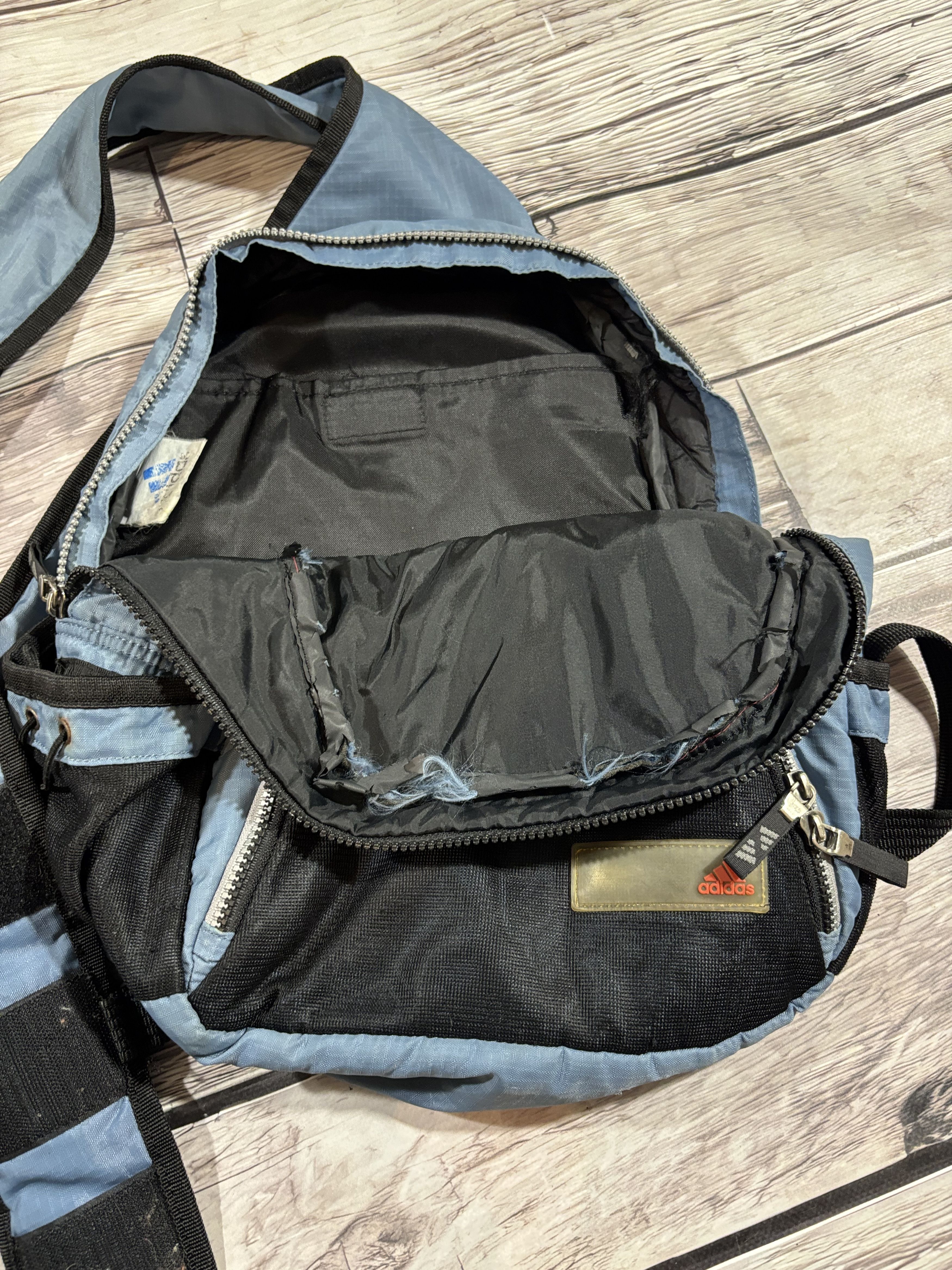 Adidas VINTAGE CRAZY STREETWEAR USA CROSSBODY SLINGBAG BAG ADIDAS Size ONE SIZE - 5 Thumbnail