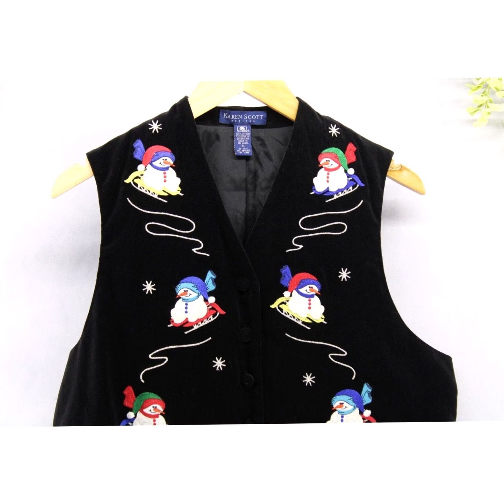Vintage VINTAGE Karen Scott Women's Vest Black Velvet Snowman Holiday 90s Sz PL Petite Women's Christmas Embroidered Size L / US 10 / IT 46 - 3 Thumbnail