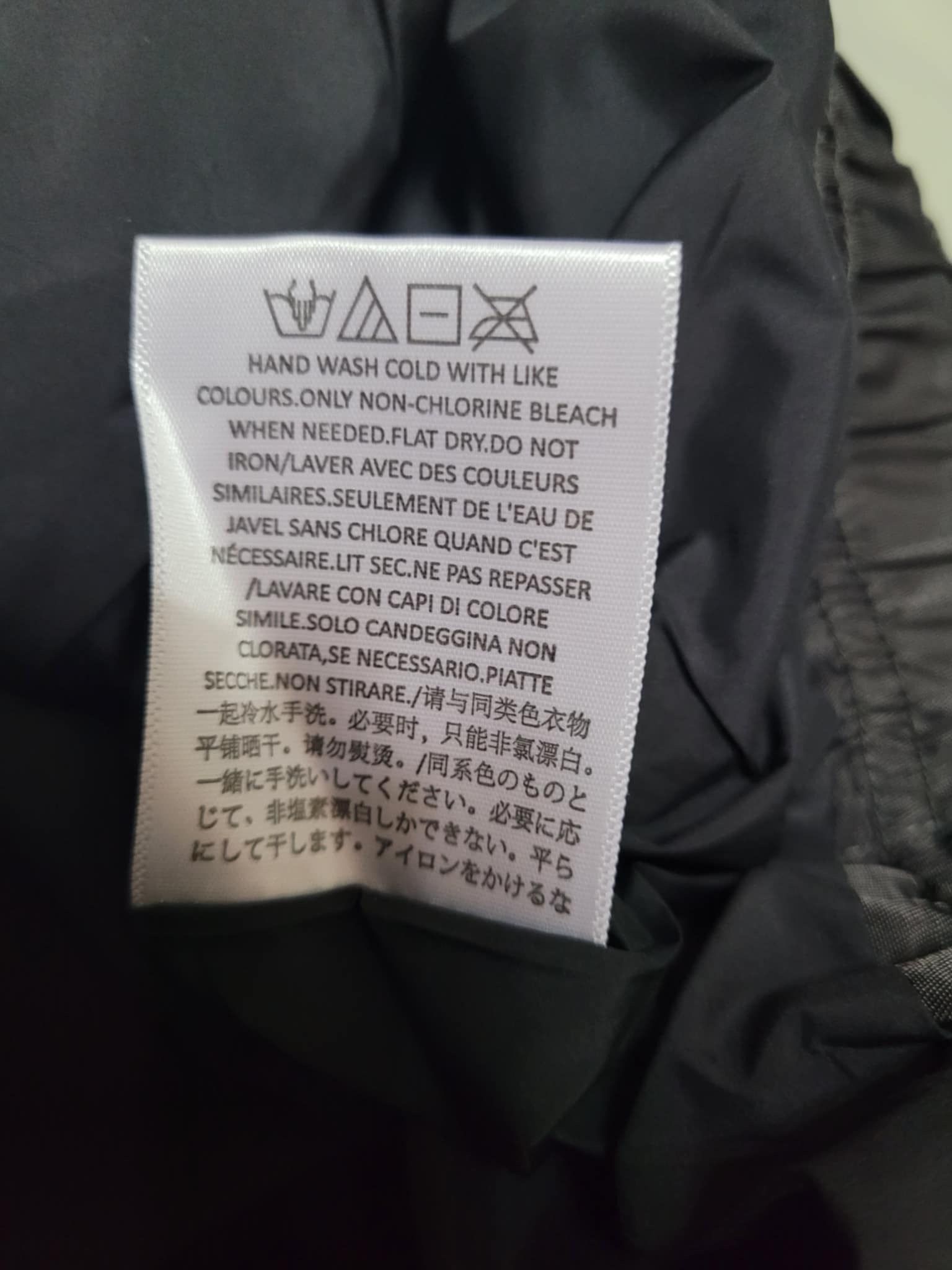 Fear of God Sz XL Fear of God Essentials Running Short IRON SS22 Size US 38 / EU 54 - 12 Thumbnail