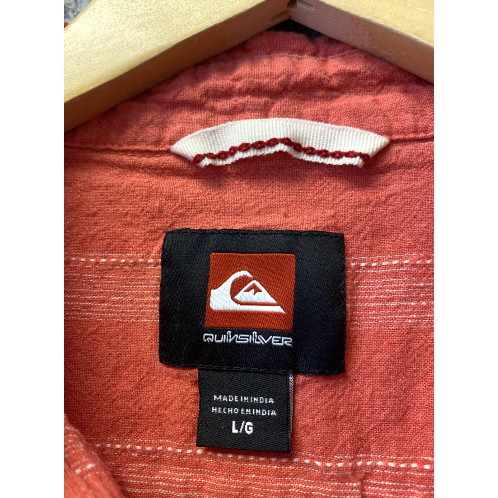Quiksilver VINTAGE Quiksilver Shirt Men LARGE Coral Striped Button-Down Short Sleeve Front Pocket 90s Surfers Limited Edition Size US L / EU 52-54 / 3 - 3 Thumbnail
