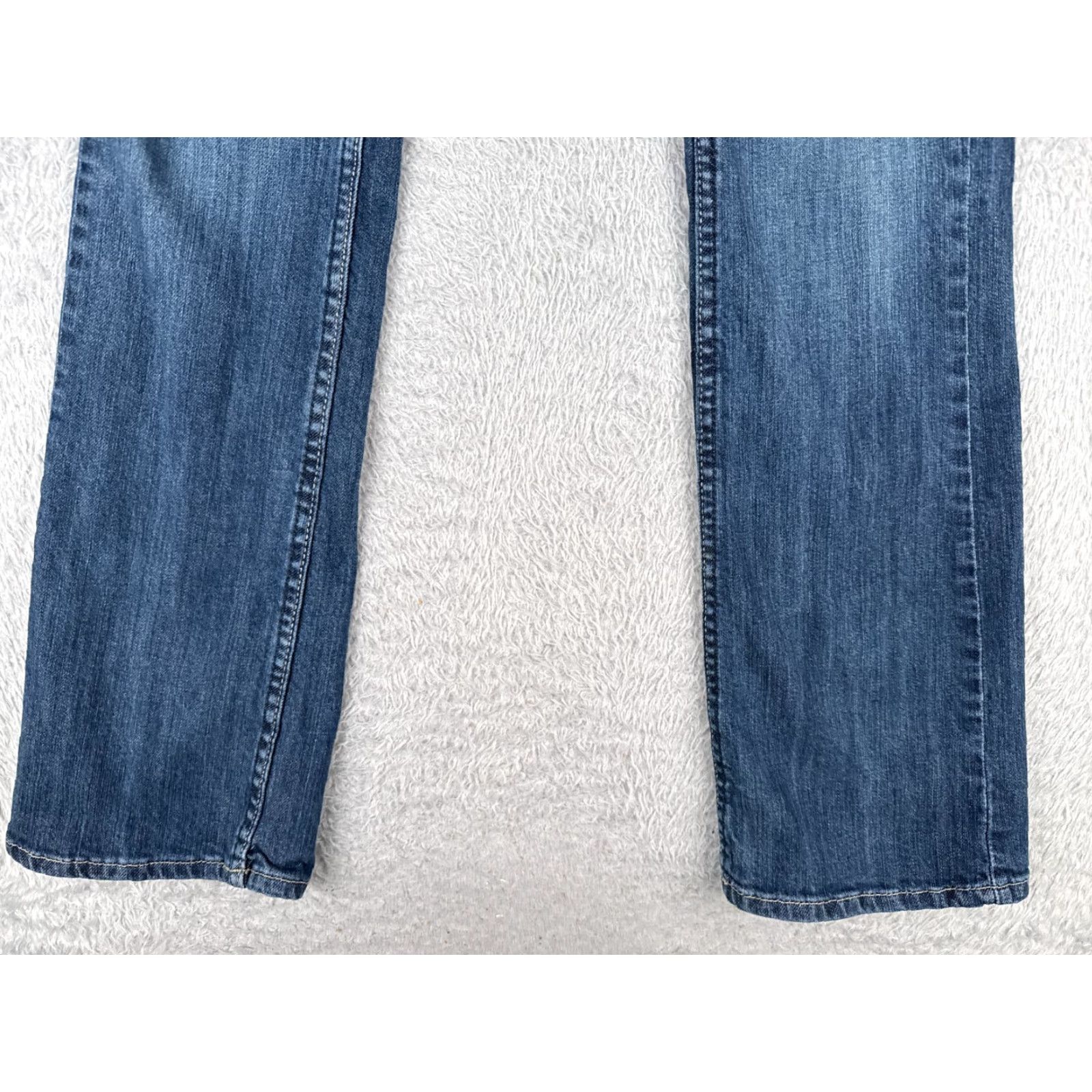 Vintage No Boundaries Juniors Bootcut Denim Jeans 3 Blue Medium Wash Stretch Cotton 26x31 Womens Size 26" / US 2 / IT 38 - 2 Thumbnail