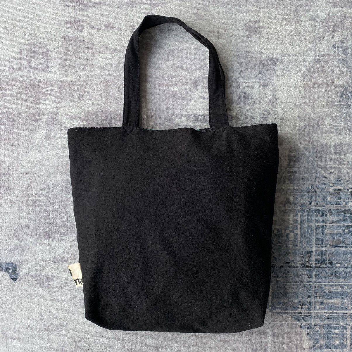 Issey Miyake Ne-Net by Issey Miyake Cat ‘Nya’ Reversible Tote Bag Size ONE SIZE - 7 Thumbnail