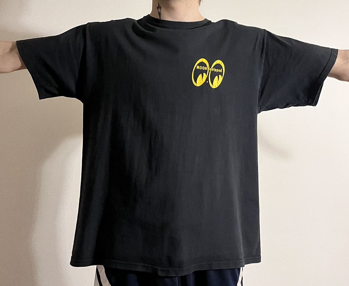 Other Mooneyes "MOON Equipped" Vintage Oversized T-shirt Size US XL / EU 56 / 4 - 1 Thumbnail