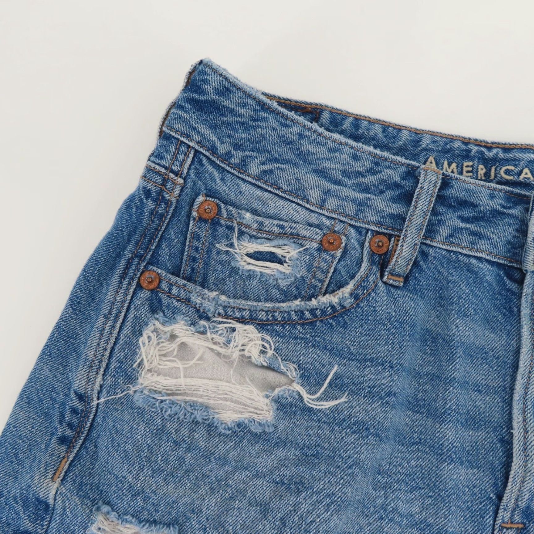 American Eagle Outfitters VINTAGE American Eagle Outfitters Women Tomgirl Short Blue Distressed Denim Jean Cotton Size 26" / US 2 / IT 38 - 2 Thumbnail