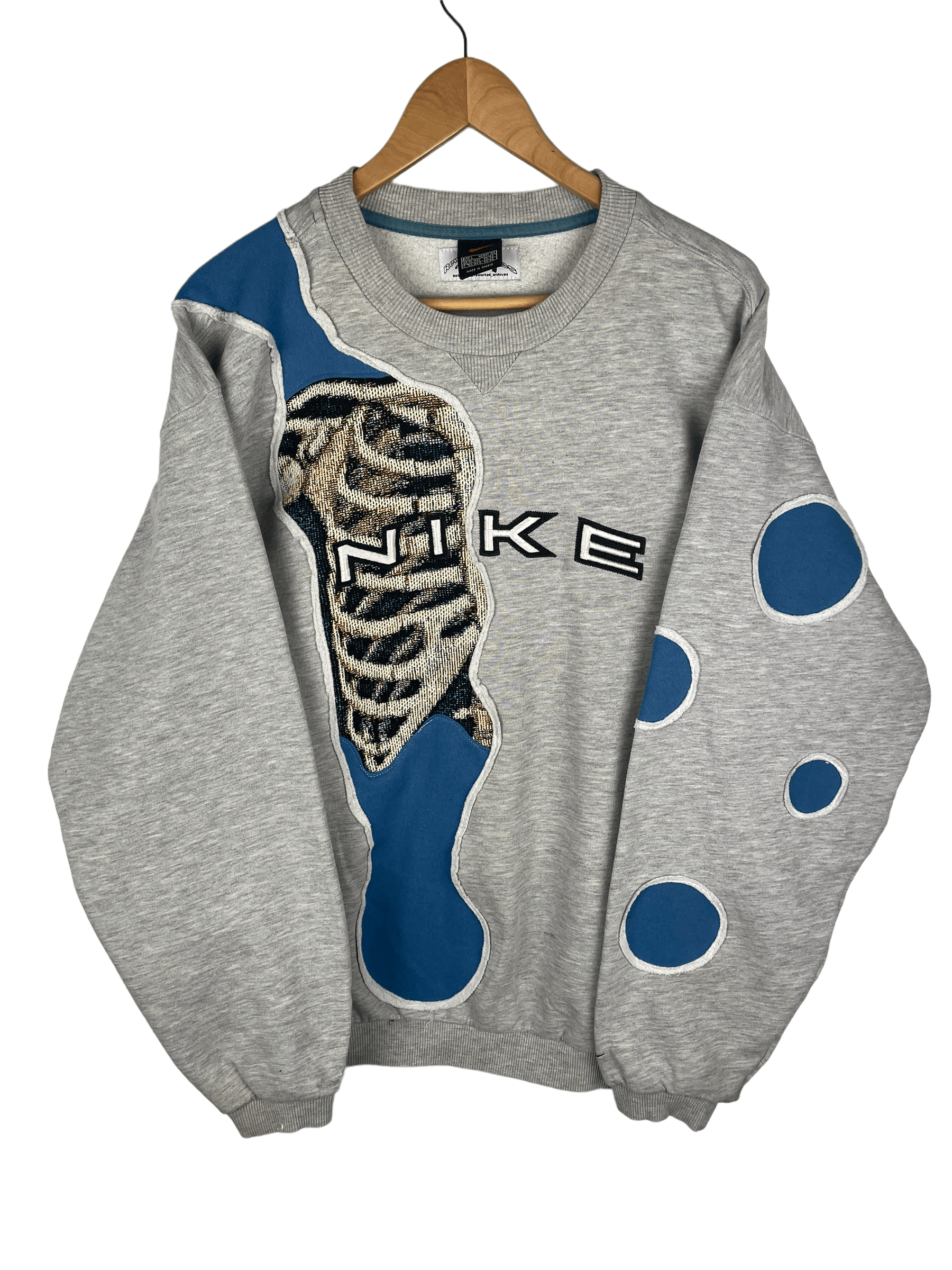 Nike Nike Custom (Skeleton) Vintage Sweatshirt Size US XL / EU 56 / 4 - 1 Thumbnail
