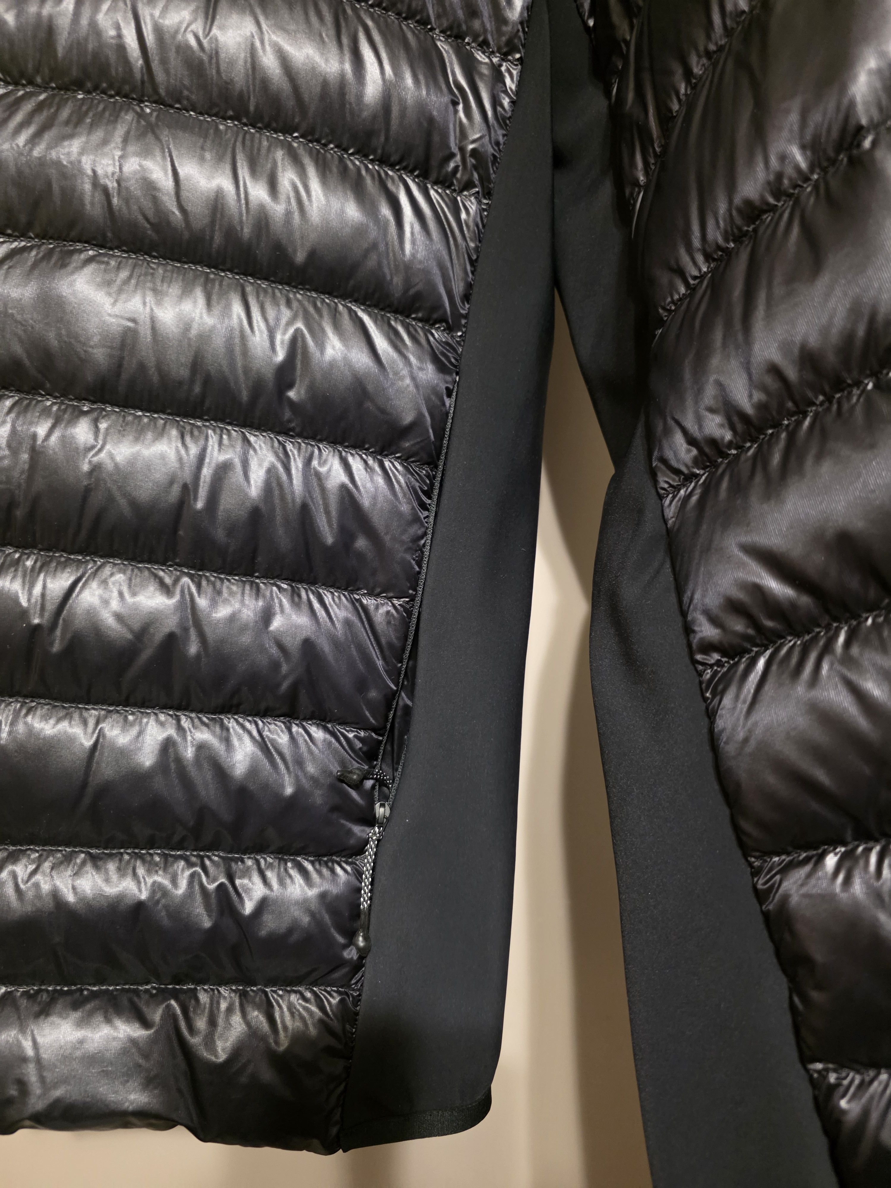 Moncler MONCLER BLACK PATCH LIGHTWEIGHT DOWN JACKET PERFECT CONDIT Size US L / EU 52-54 / 3 - 4 Thumbnail