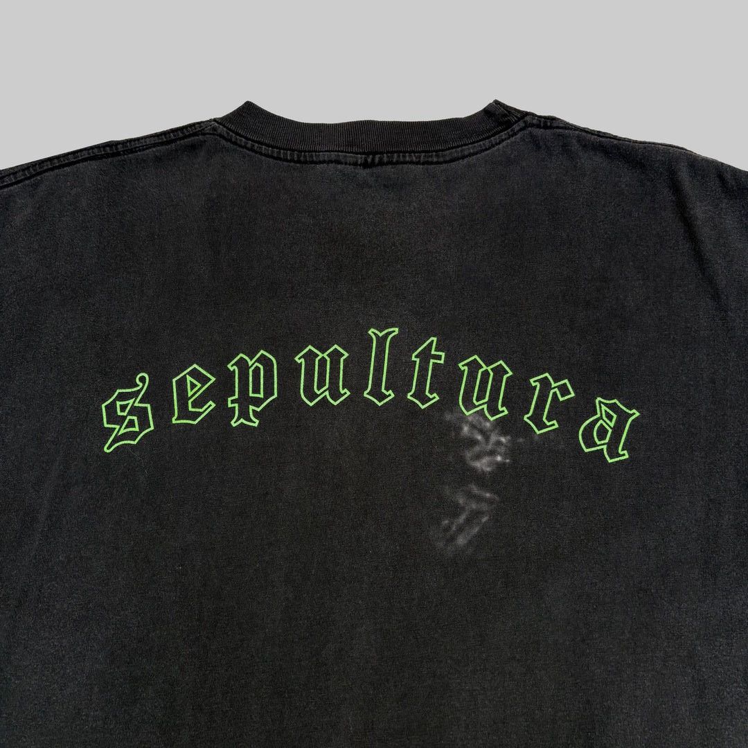 Vintage Sepultura 1998 90s Vintage Sepultribe Band Tour USA T-Shirt Size US XL / EU 56 / 4 - 5 Thumbnail