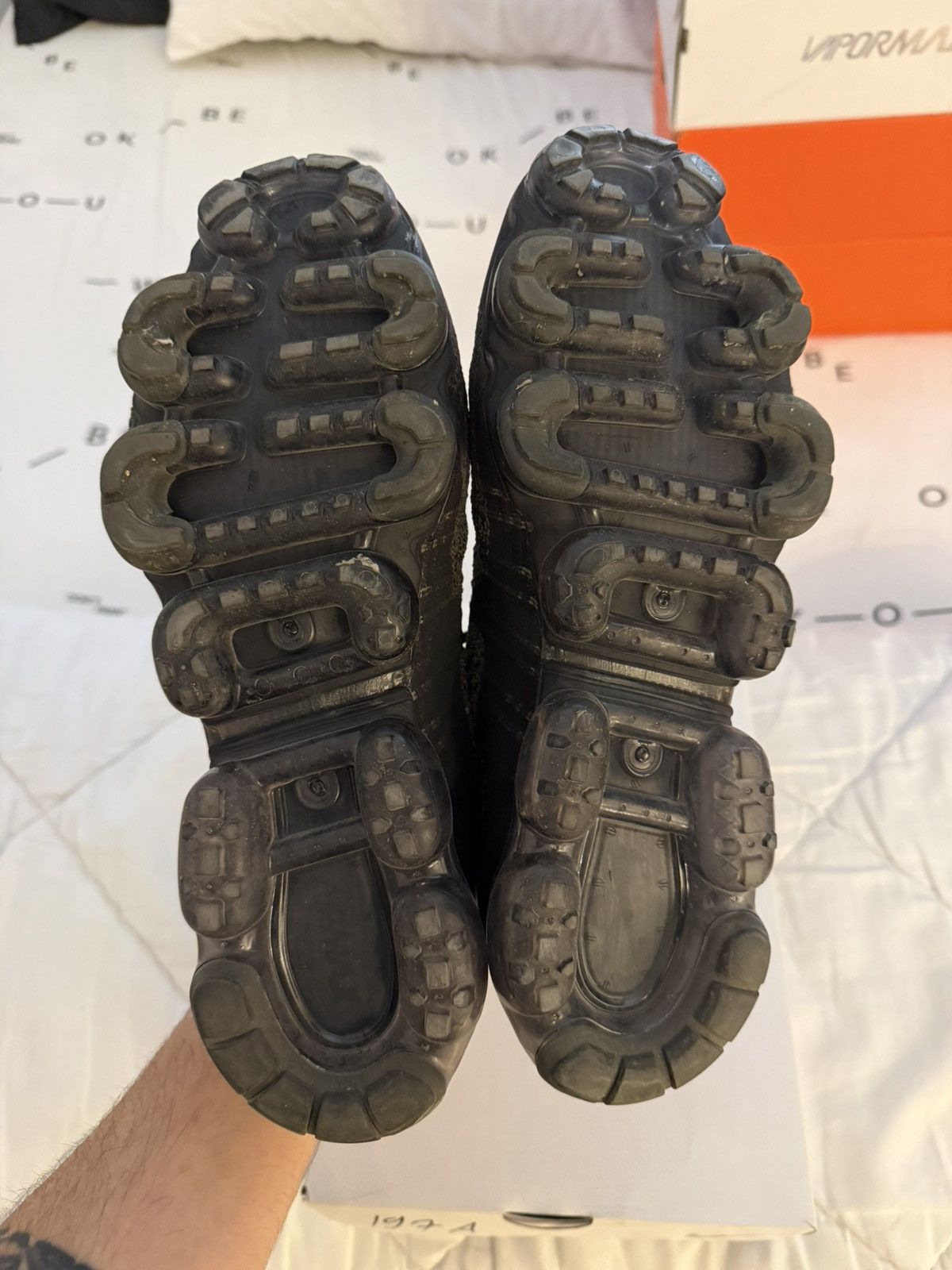 Nike Nike Air VaporMax Olive 12US Size US 12 / EU 45 - 5 Thumbnail