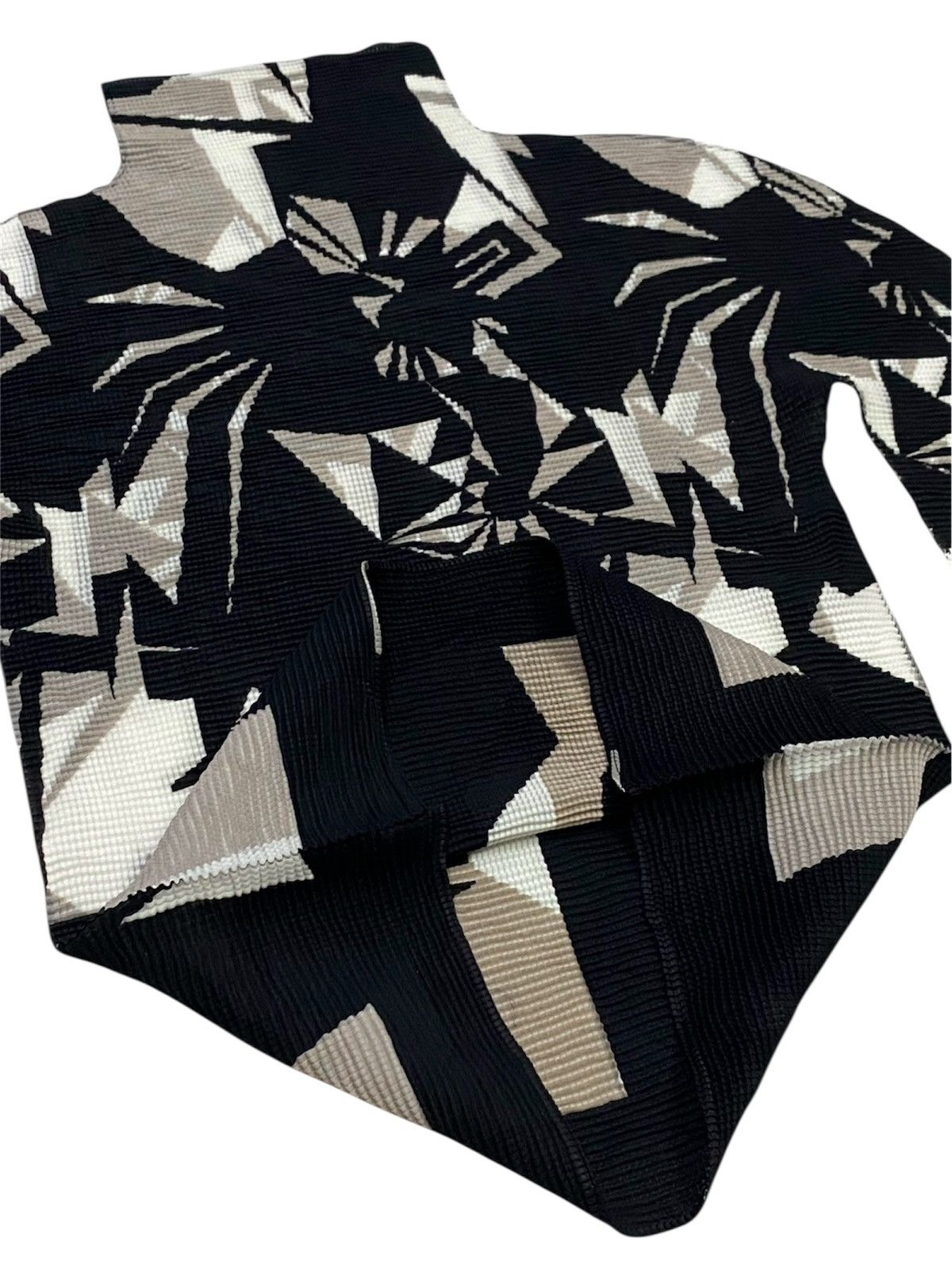 Issey Miyake Me Issey Miyake Pleated Geometiric Turtleneck Size M / US 6-8 / IT 42-44 - 9 Thumbnail