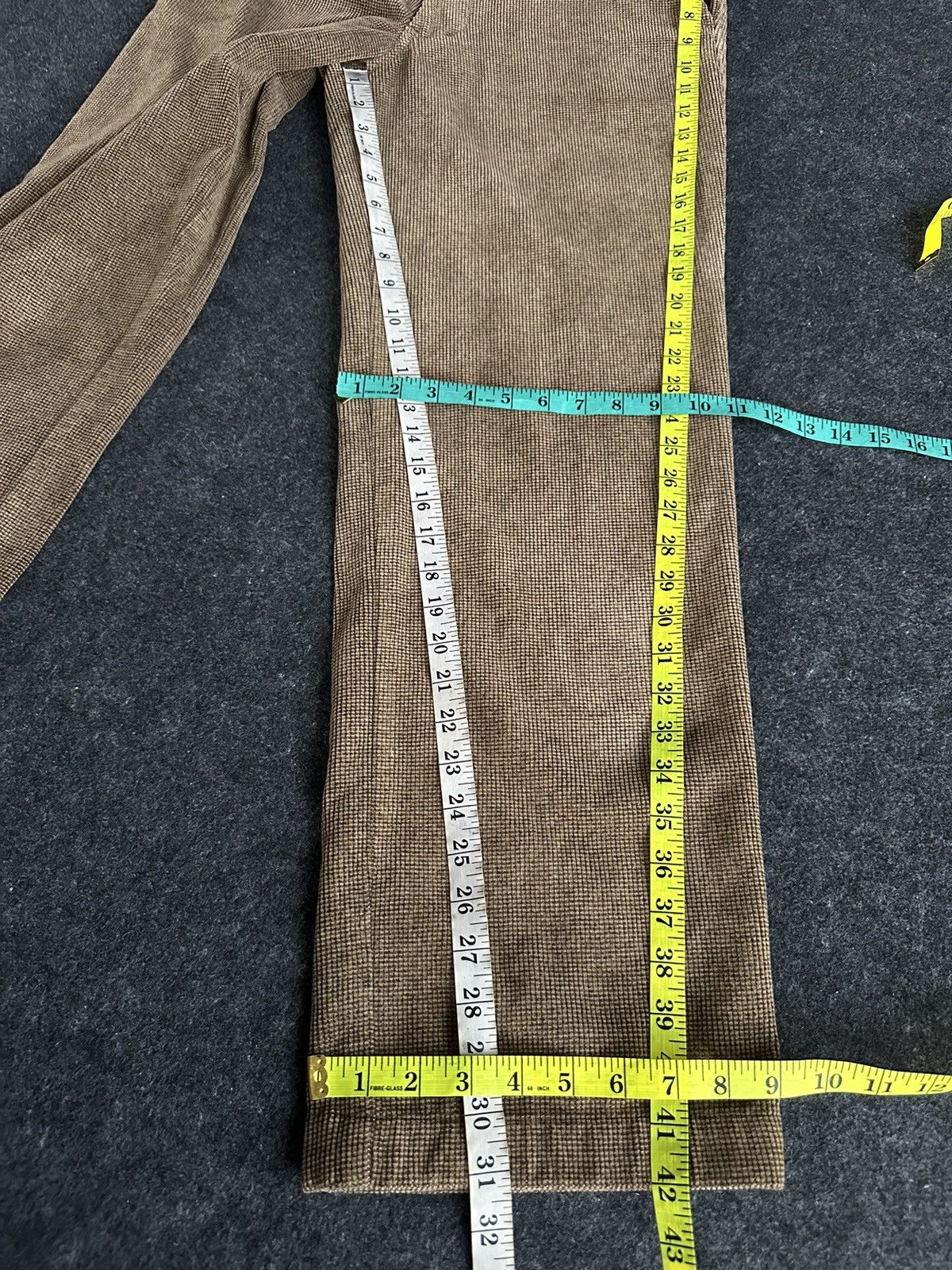 Vintage Vintage Oshkosh Soft Qorduroy Pants 30x31 D310 Size US 31 - 12 Thumbnail
