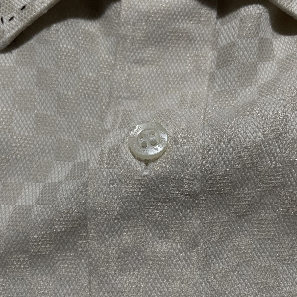 Balenciaga Balenciaga BB Pocket Shirts Embossed Size US XL / EU 56 / 4 - 6 Thumbnail