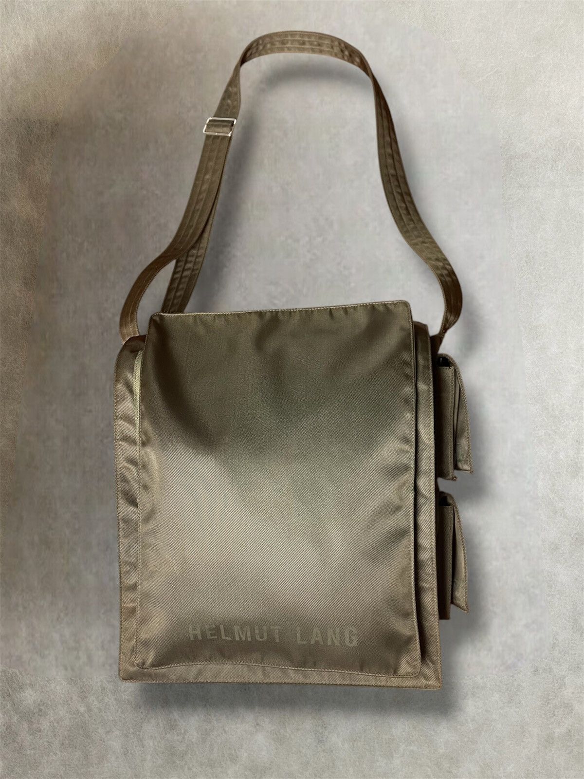 Helmut Lang 1999 Helmut Lang nylon cargo pockets crossbody messenger bag Size ONE SIZE - 1 Thumbnail
