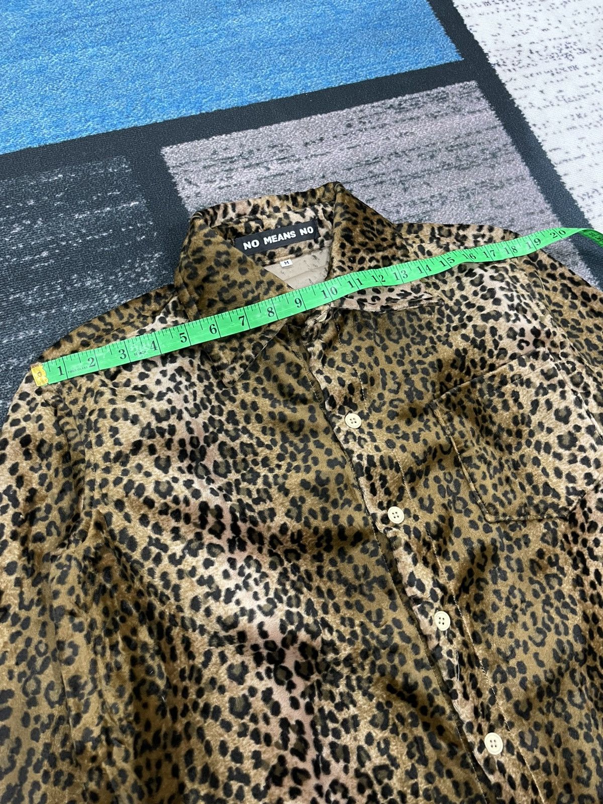 Japanese Brand Vintage No Means No Leopard Design Shirt Size US M / EU 48-50 / 2 - 16 Thumbnail
