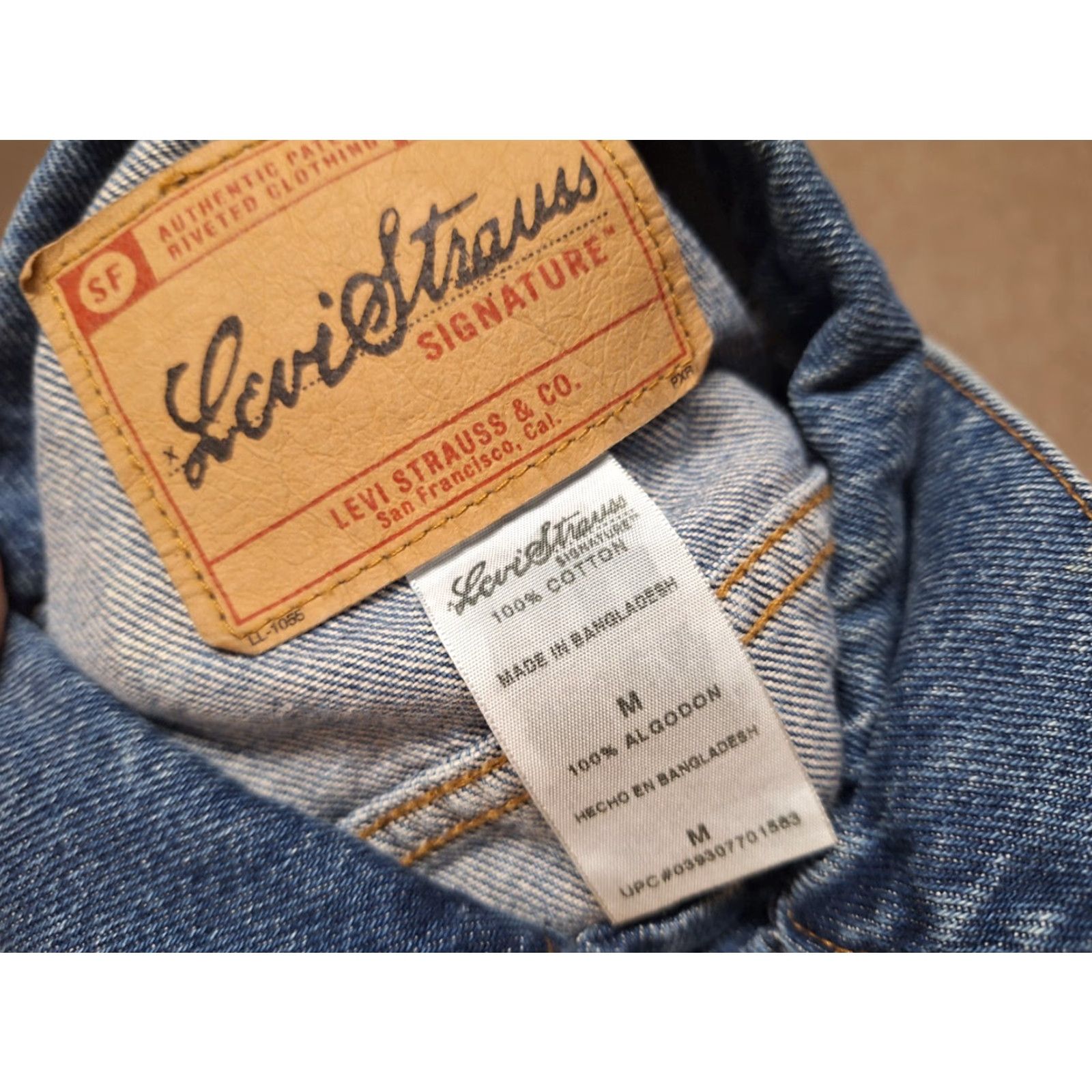 Levi's VINTAGE Levi's Trucker Jacket Mens Denim Blue M Regular Pockets Jacket USA Classic Motorcycle Style Size US M / EU 48-50 / 2 - 2 Thumbnail