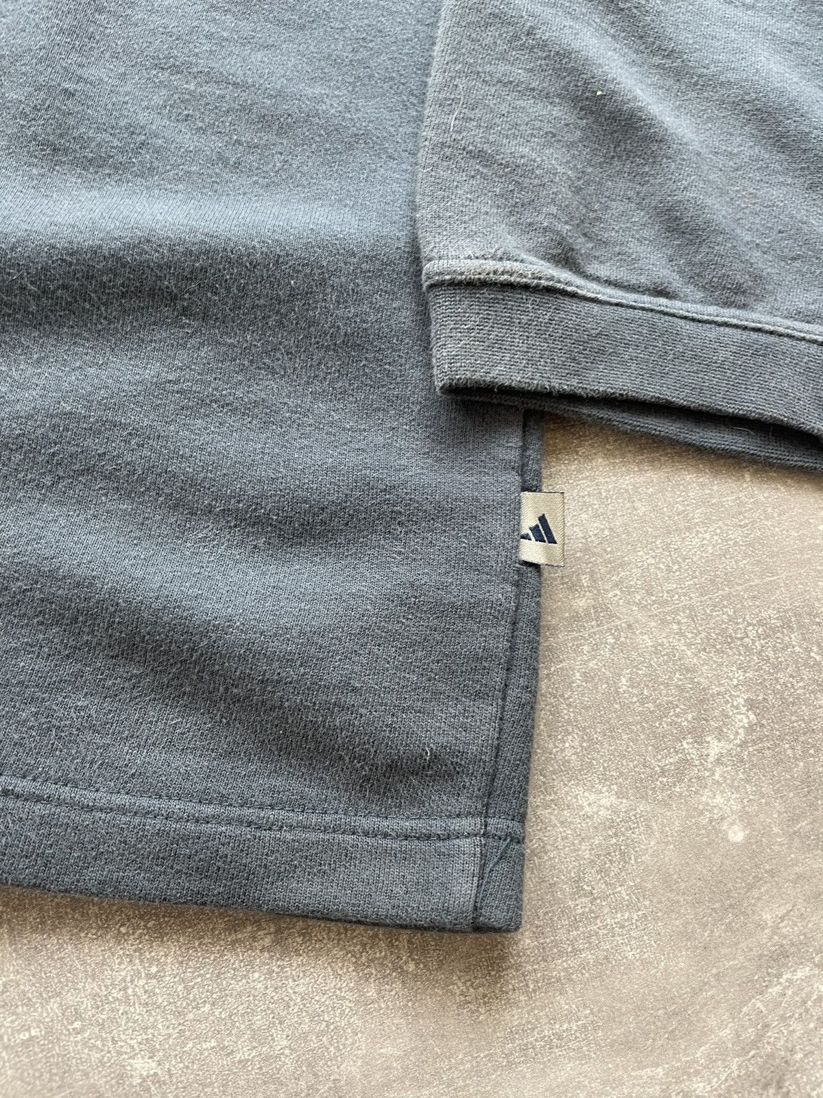 Adidas × Vintage Vintage 2000s Adidas V-Neck Sweatshirt Navy Blue Size US M / EU 48-50 / 2 - 5 Thumbnail