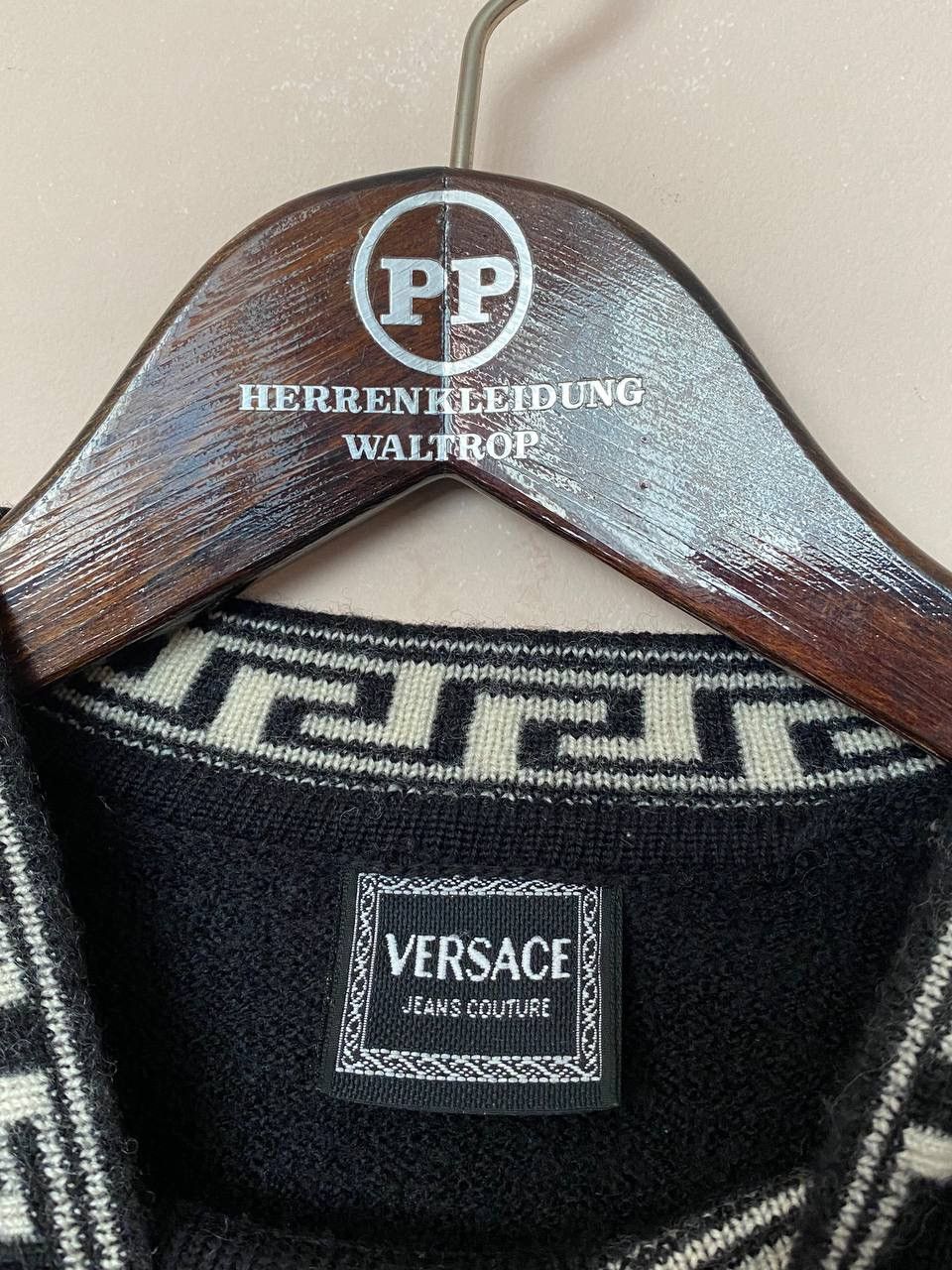 Versace Jeans Couture Vintage Versace Jeans Couture Sweaters Big Logo Medusa Size S / US 4 / IT 40 - 3 Thumbnail
