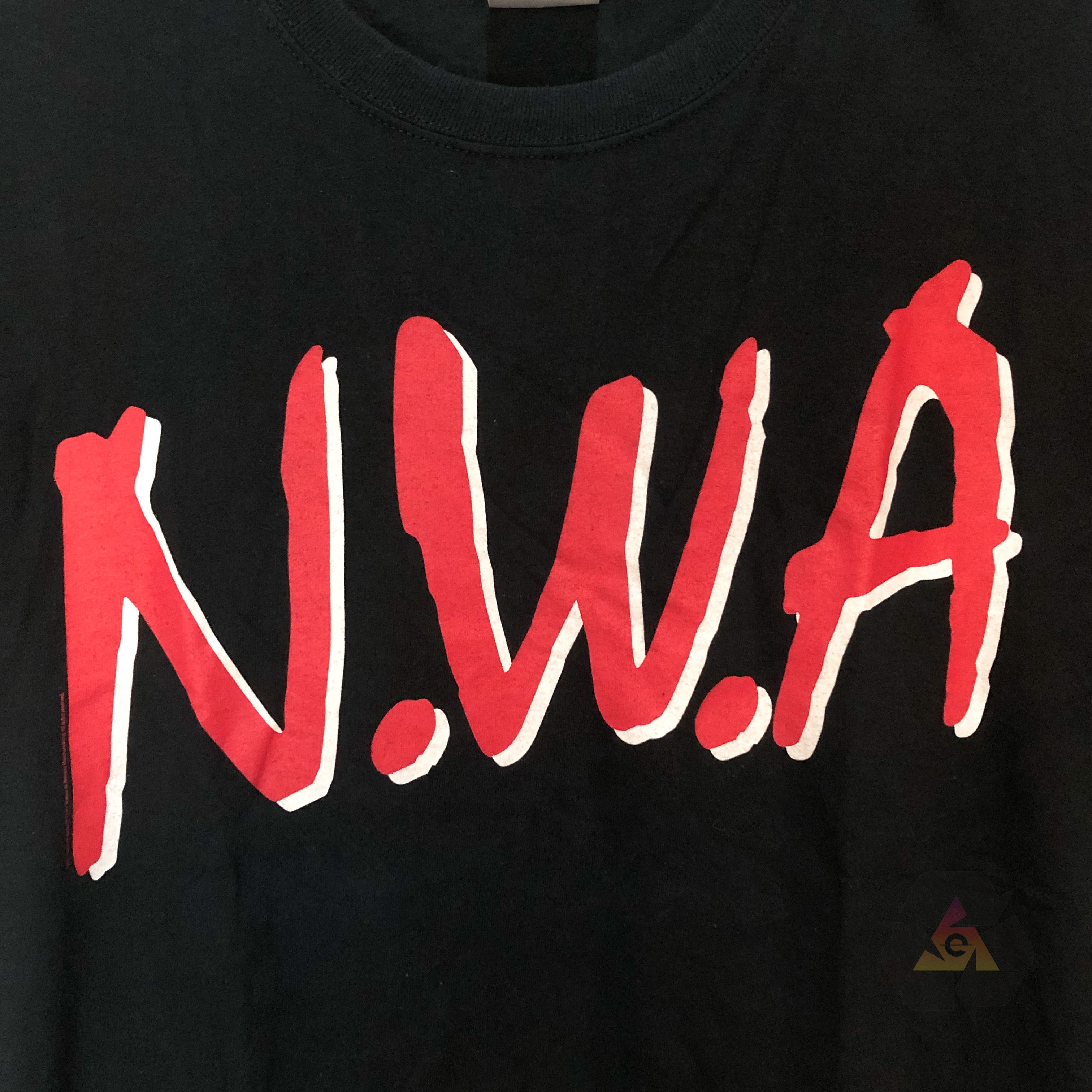 Band Tees Vintage N.W.A Straight Outta Compton 2011 T-Shirt Size US M / EU 48-50 / 2 - 5 Thumbnail