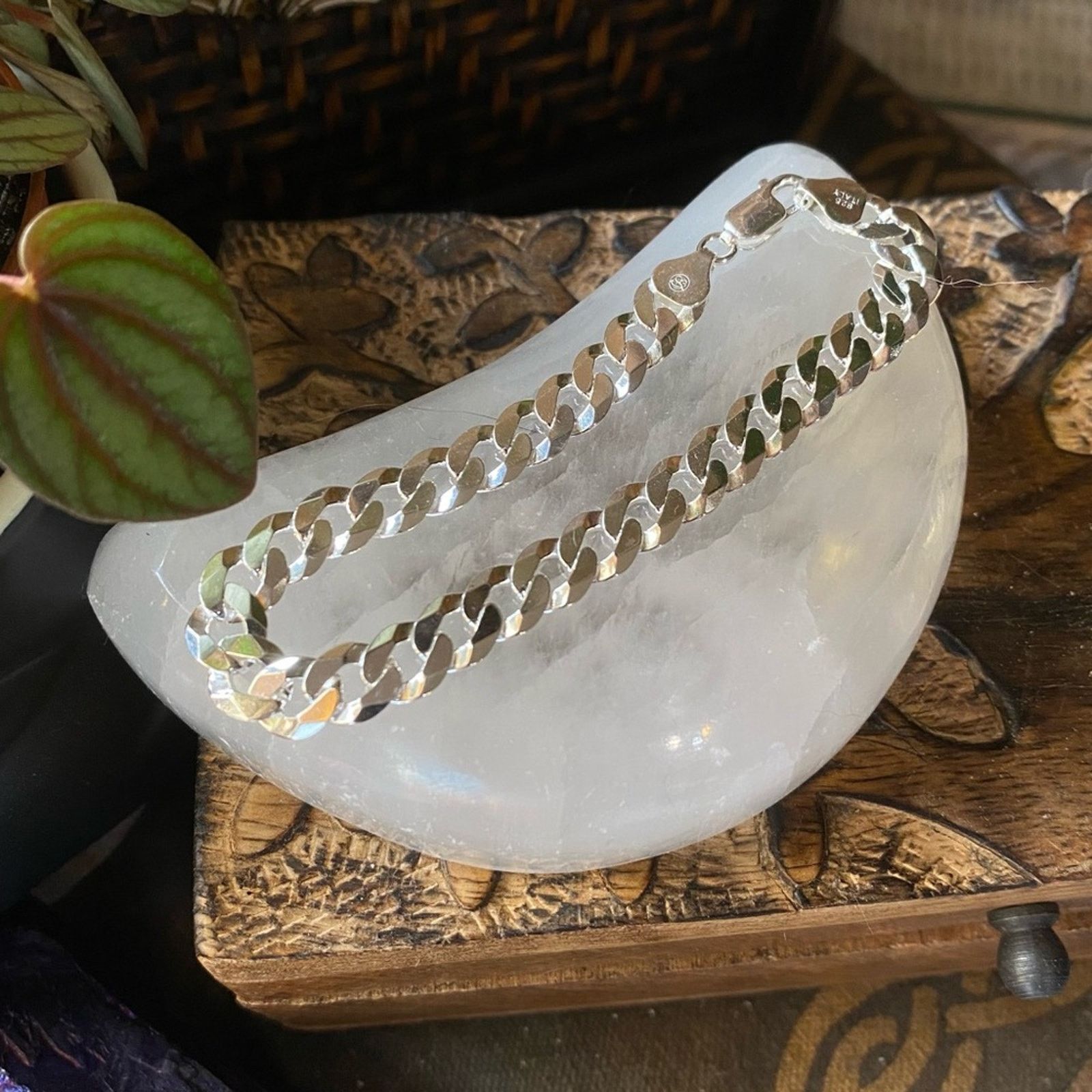 The Unbranded Brand Sterling Silver Faceted Italian Pave Flat Curb Bracelet Size ONE SIZE - 1 Thumbnail