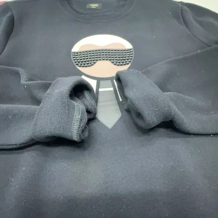 Fendi Black Graphic Long Sleeve Sweatshirt -2507