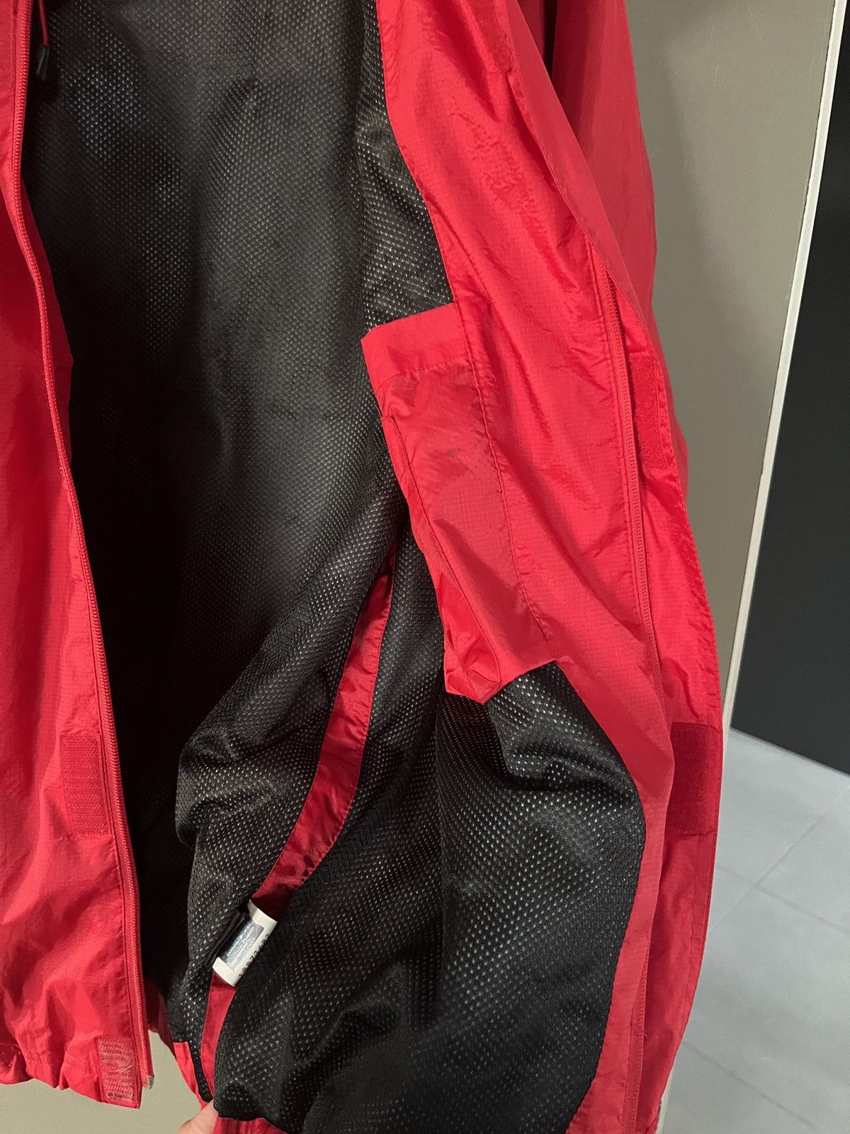 Ferrari Ferrari Official Red Parka Windbreaker Jacket F1 Size US L / EU 52-54 / 3 - 15 Thumbnail