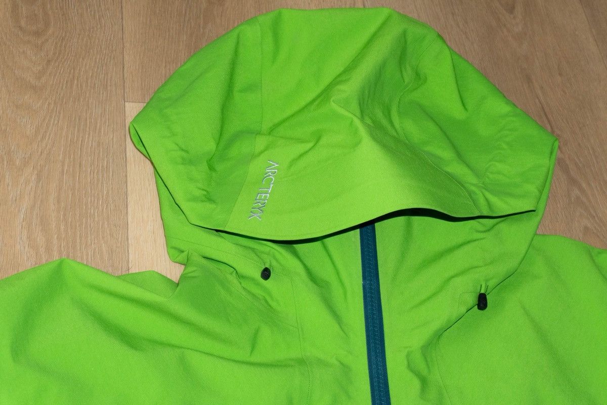 Arc'teryx Arc'teryx Beta AR GORE-TEX Pro Shell Jacket Lime/Teal Size US XL / EU 56 / 4 - 9 Thumbnail