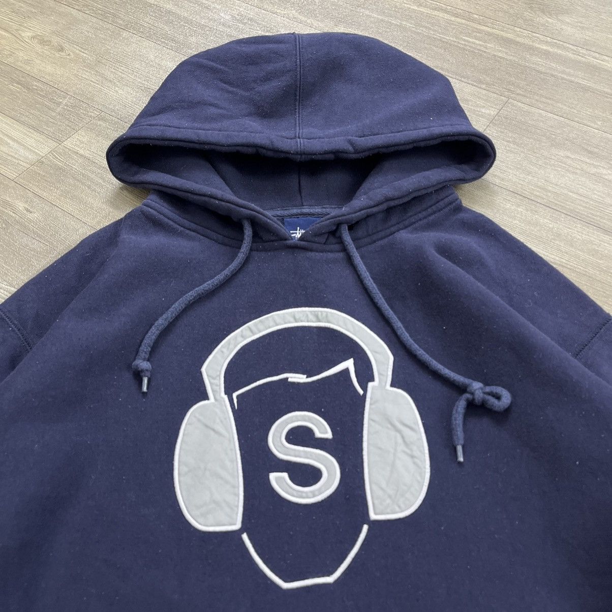 Stussy 1990s Vintage Stüssy Headphone S Logo Embrodiery Hoodie Size US L / EU 52-54 / 3 - 3 Thumbnail