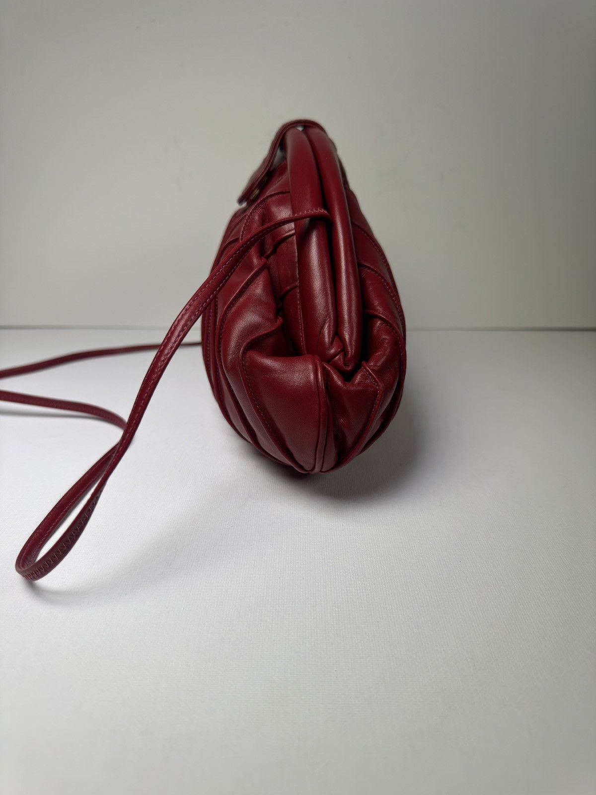 SHAREEF 1980s Sharif handbag, Made in the USA, Burgandy leather Size ONE SIZE - 4 Thumbnail