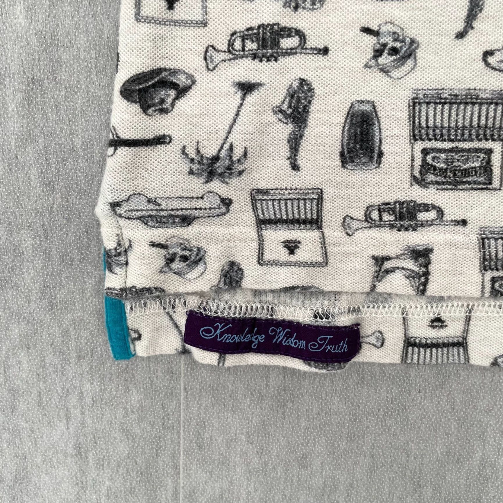 Robert Graham VINTAGE Robert Graham Polo Shirt Men Adult Large White Geometric Music Cars 90s Size US L / EU 52-54 / 3 - 4 Thumbnail