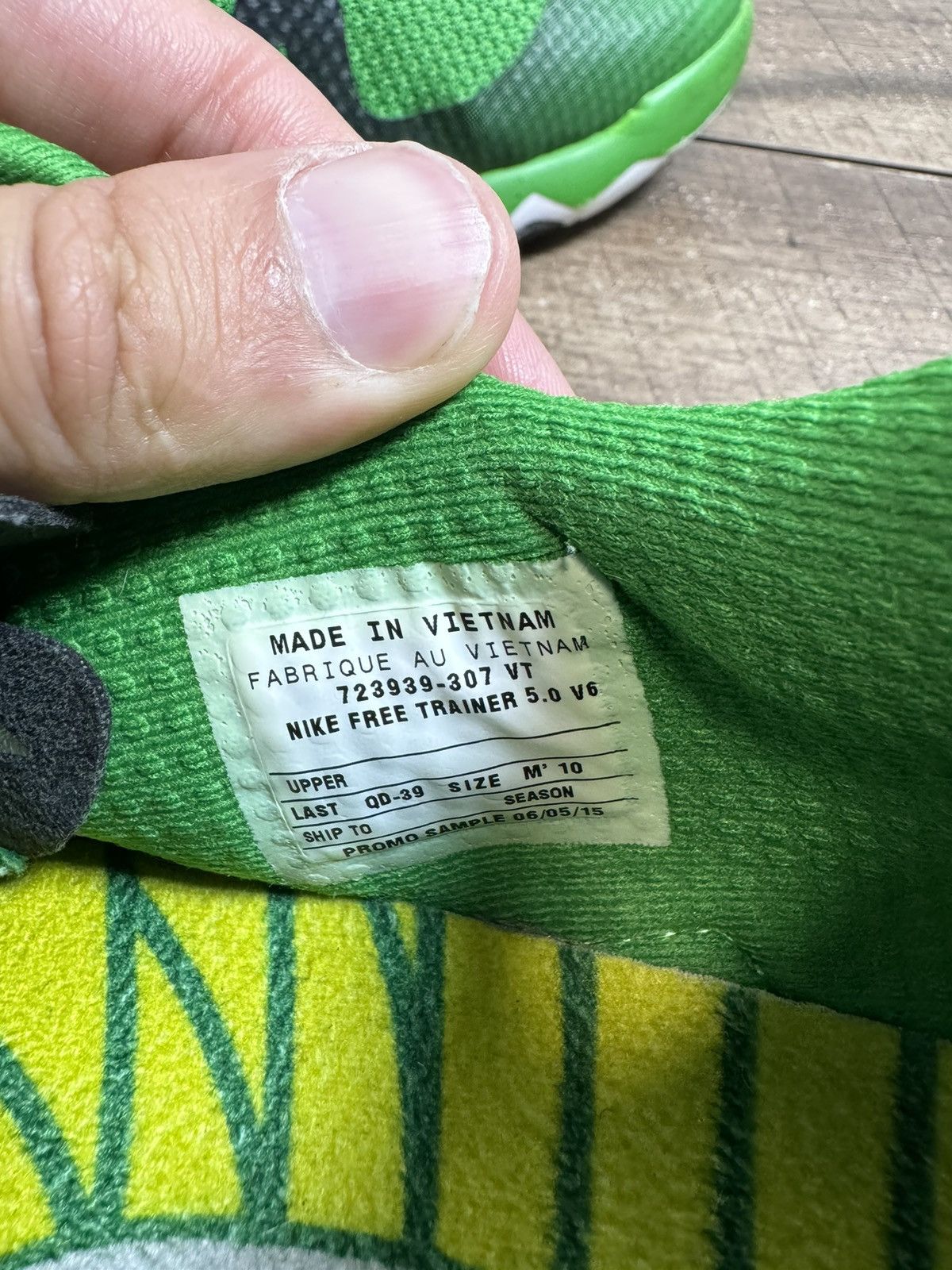 Nike SAMPLE Nike Free Trainer 5.0 V6 Oregon Ducks Mens Sz 10 Size US 10 / EU 43 - 9 Thumbnail