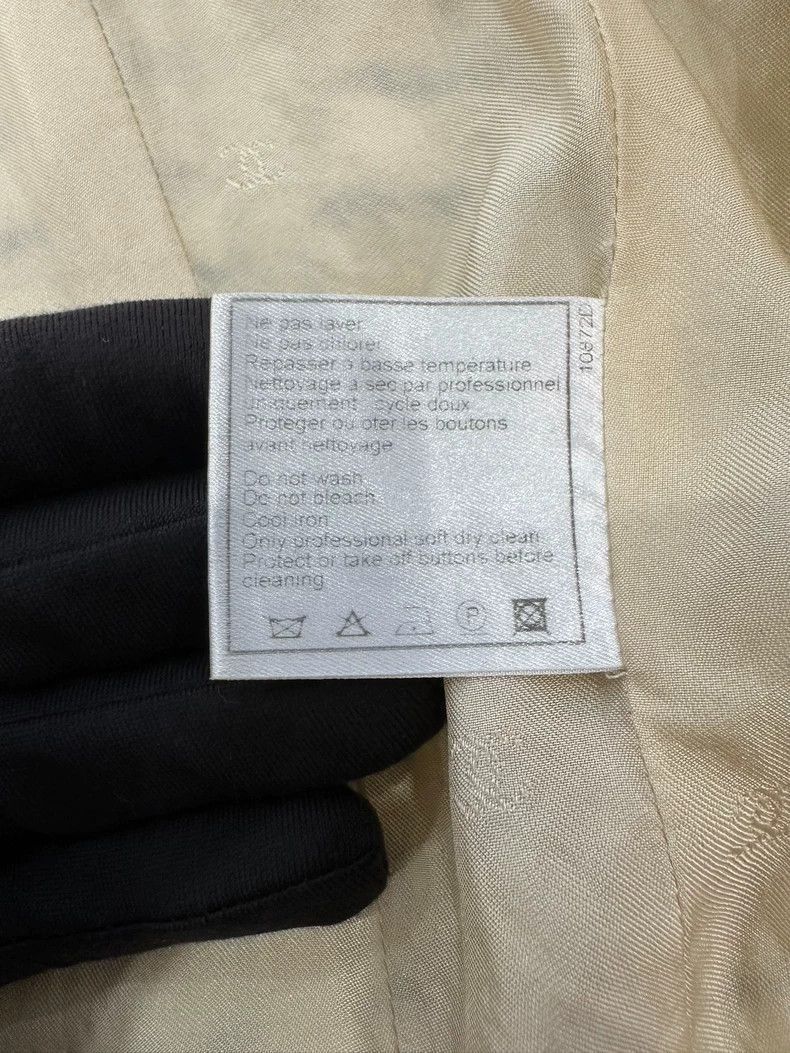 Chanel Classic Chanel Black and Cream Blazer -2505 Size US M / EU 48-50 / 2 - 7 Thumbnail