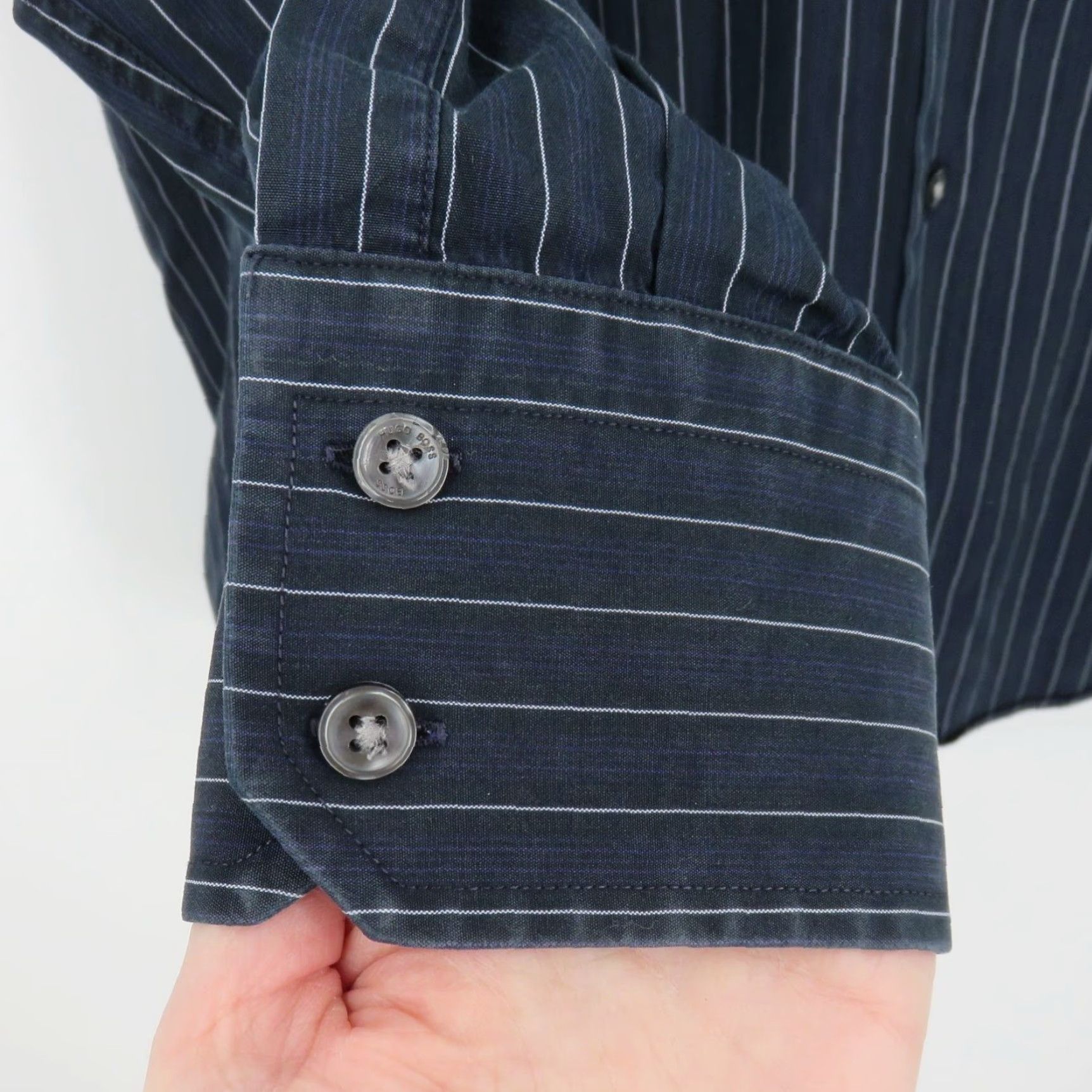 Hugo Boss HUGO BOSS Men Dress Shirt Striped Blue White Black 16.5 34/35 Collared Button Long Sleeve Regular Size 16.5 Size US XL / EU 56 / 4 - 3 Thumbnail