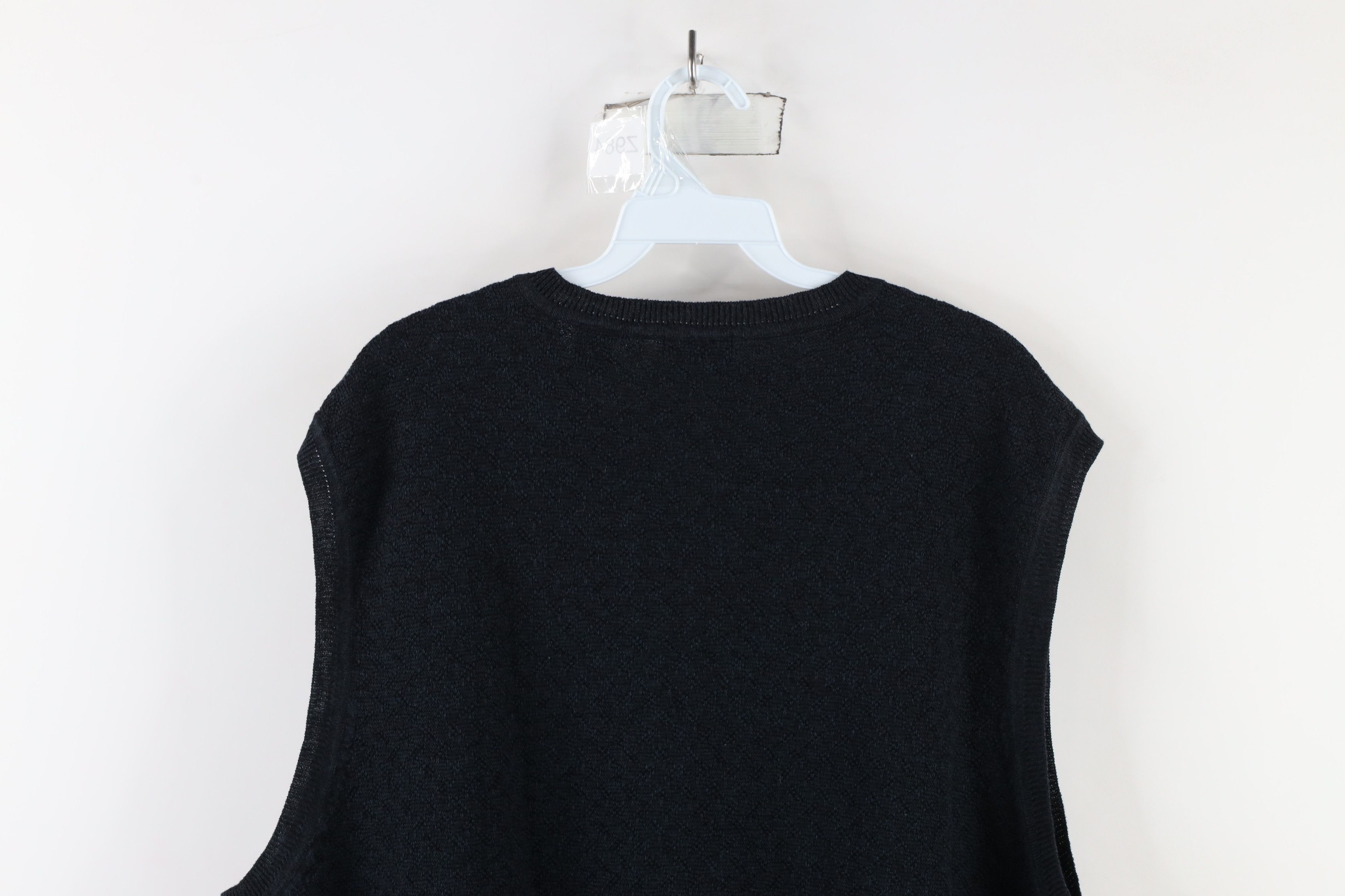 Izod × Vintage Deadstock Vintage Izod Golf Textured V-Neck Sweater Vest Size US XL / EU 56 / 4 - 8 Thumbnail