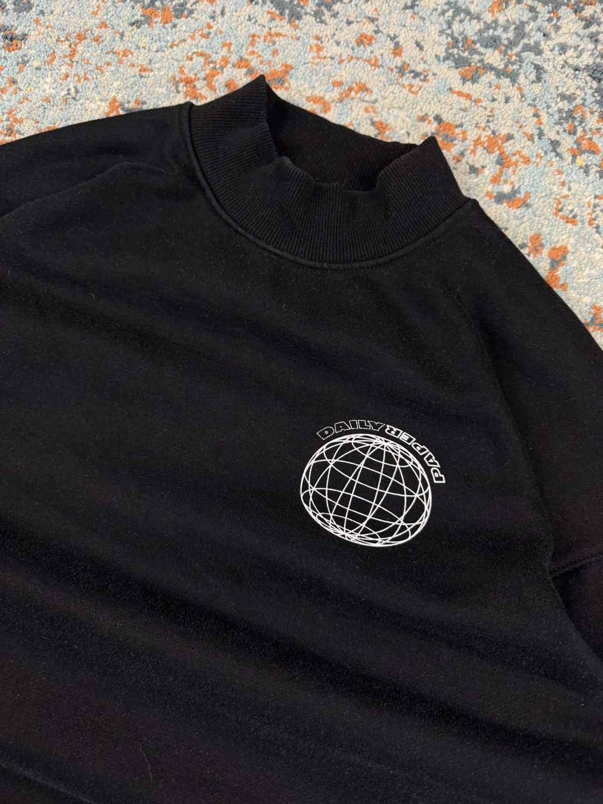 Daily Paper × Vintage Daily Paper world map 2100 graphic sweatshirt crewneck Size US S / EU 44-46 / 1 - 6 Thumbnail